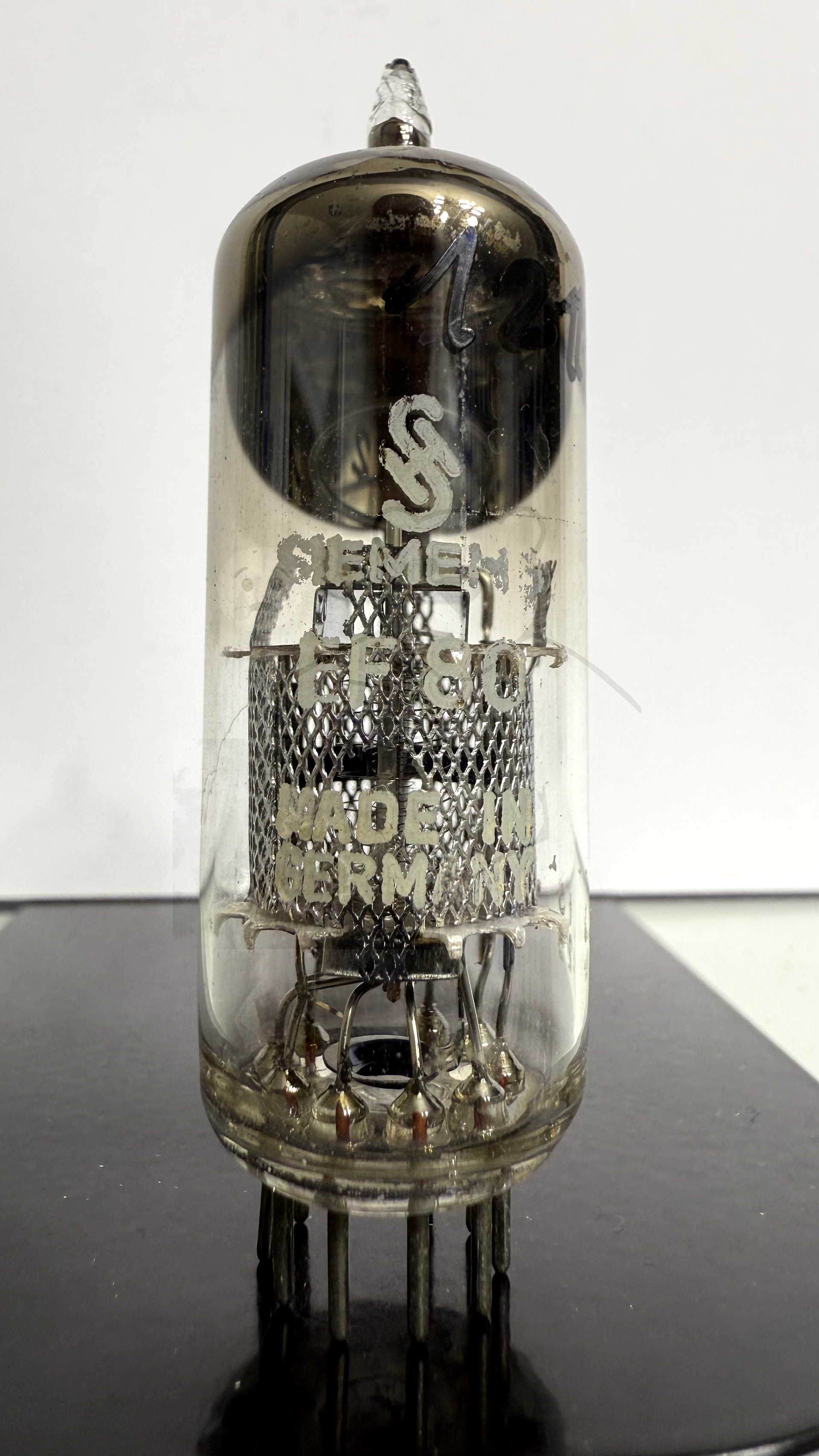 Röhre EF80 #1218 Bild 1