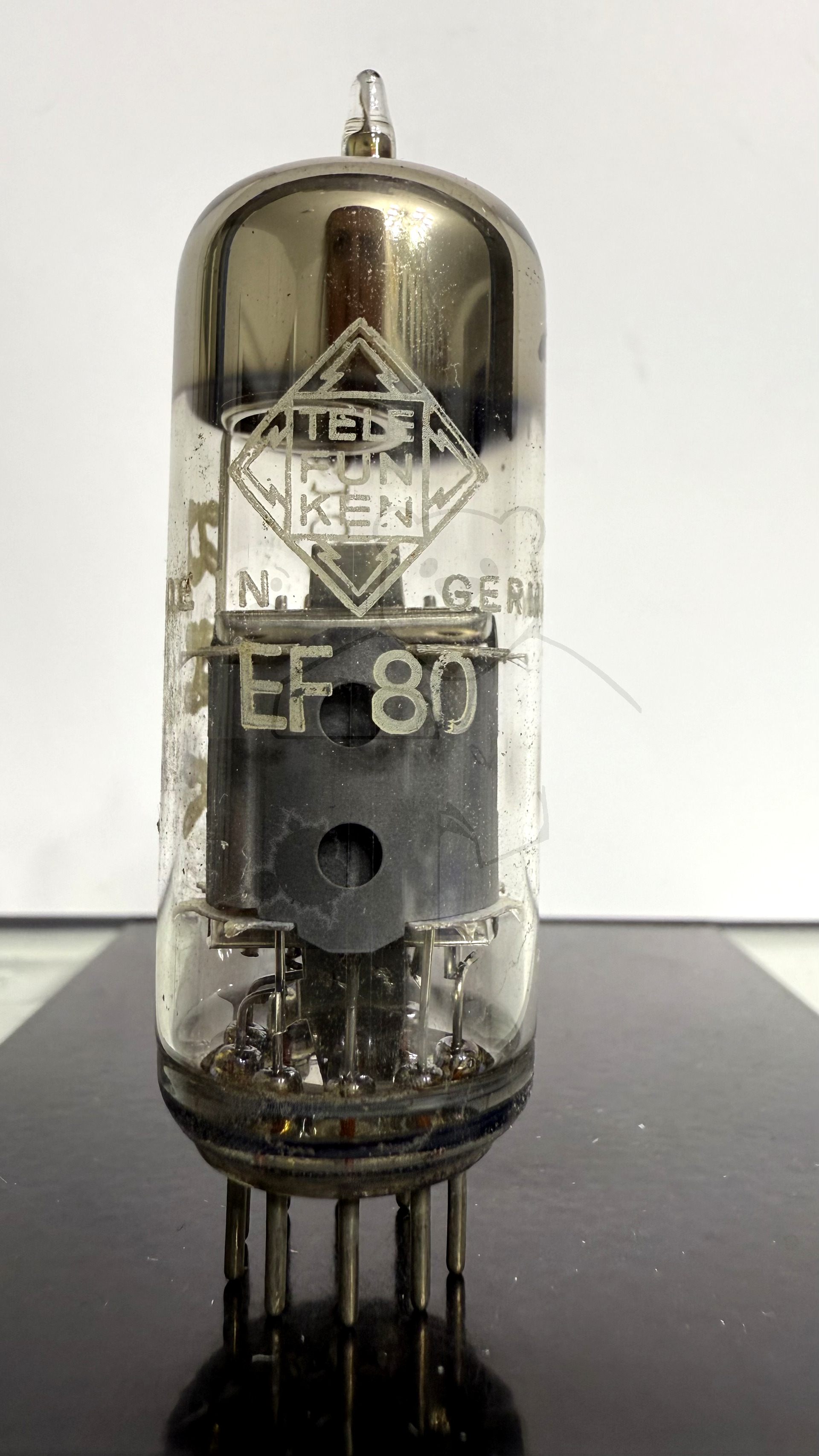 Röhre EF80 #1585 Bild 1