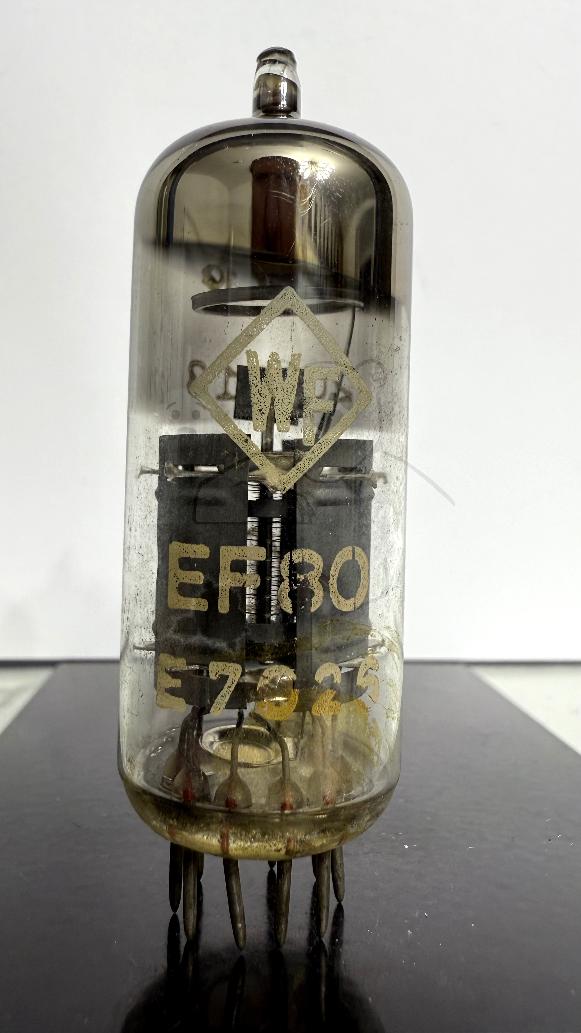 Röhre EF80 #5717 Bild 1