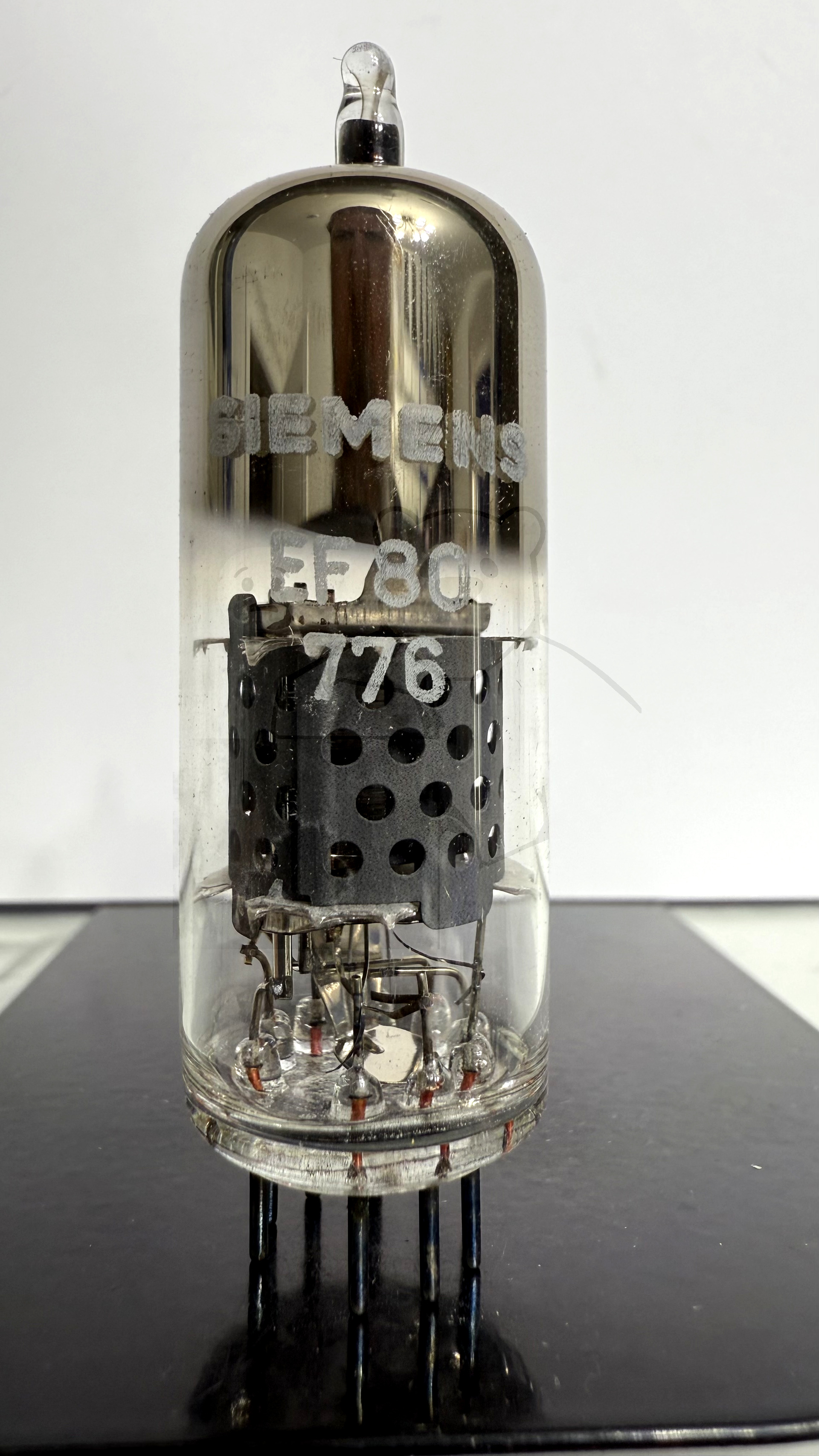 Röhre EF80 #7027 Bild 1