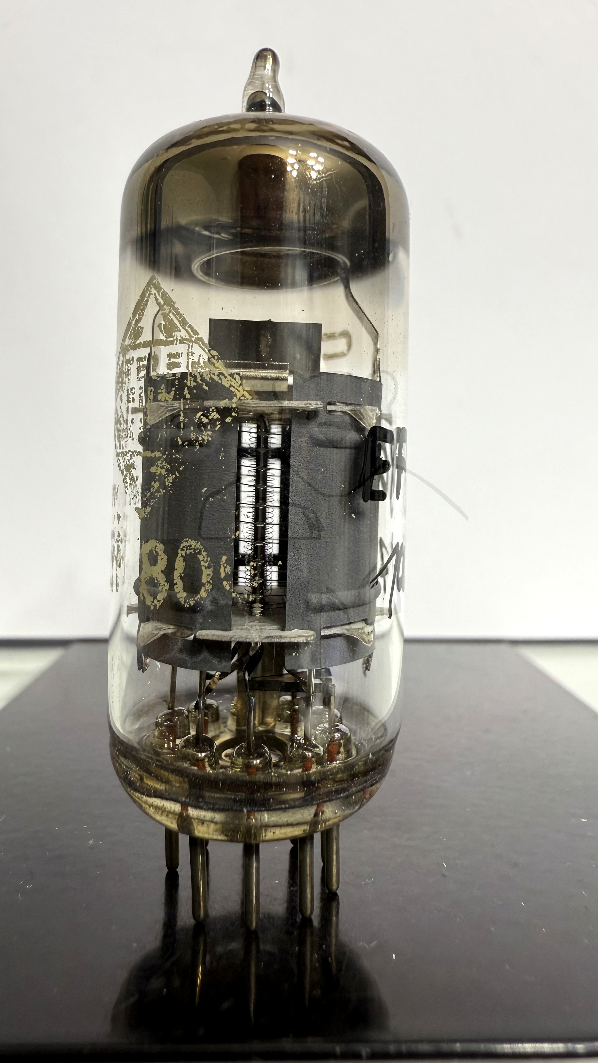 Röhre EF800 #1077 Bild 1