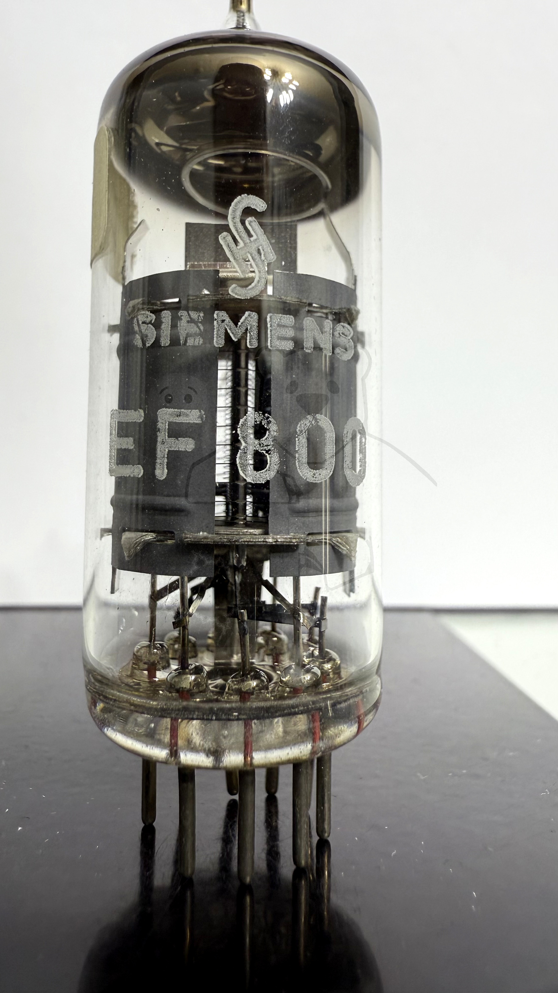 Röhre EF800 #5123 Bild 1
