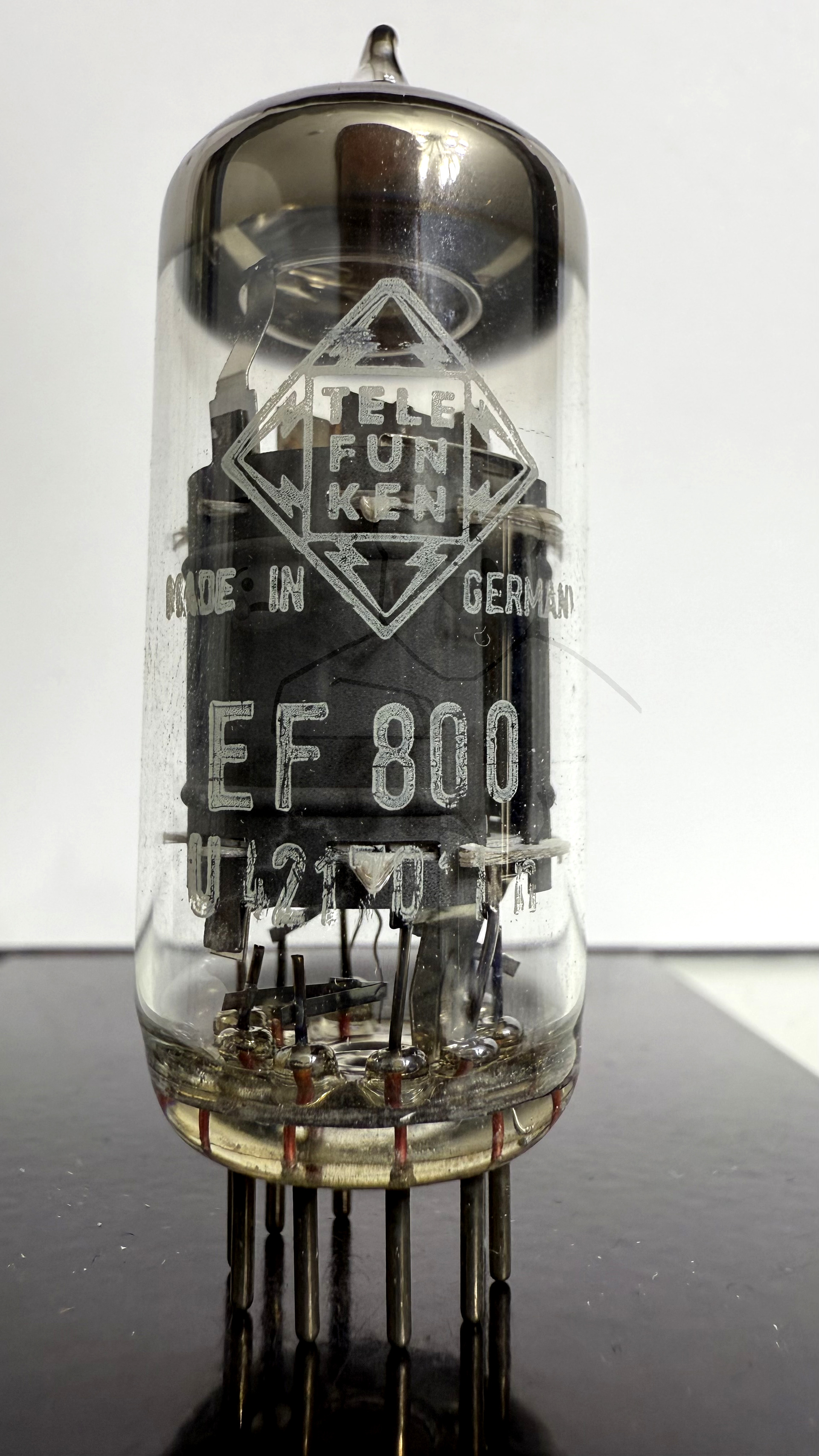 Röhre EF800 #5126 Bild 1