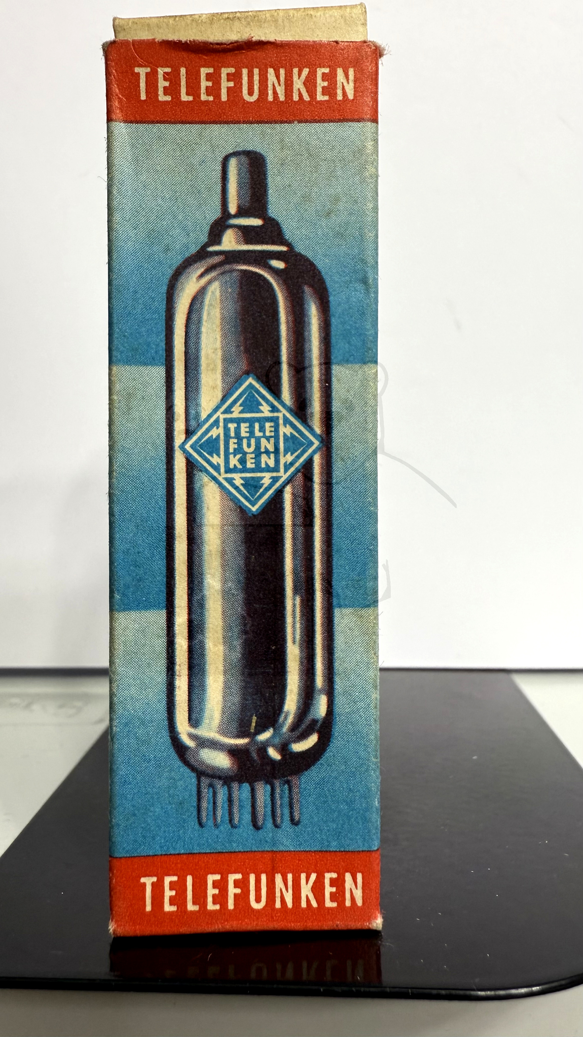 Röhre EF804 #4127 Verpackung Bild 1