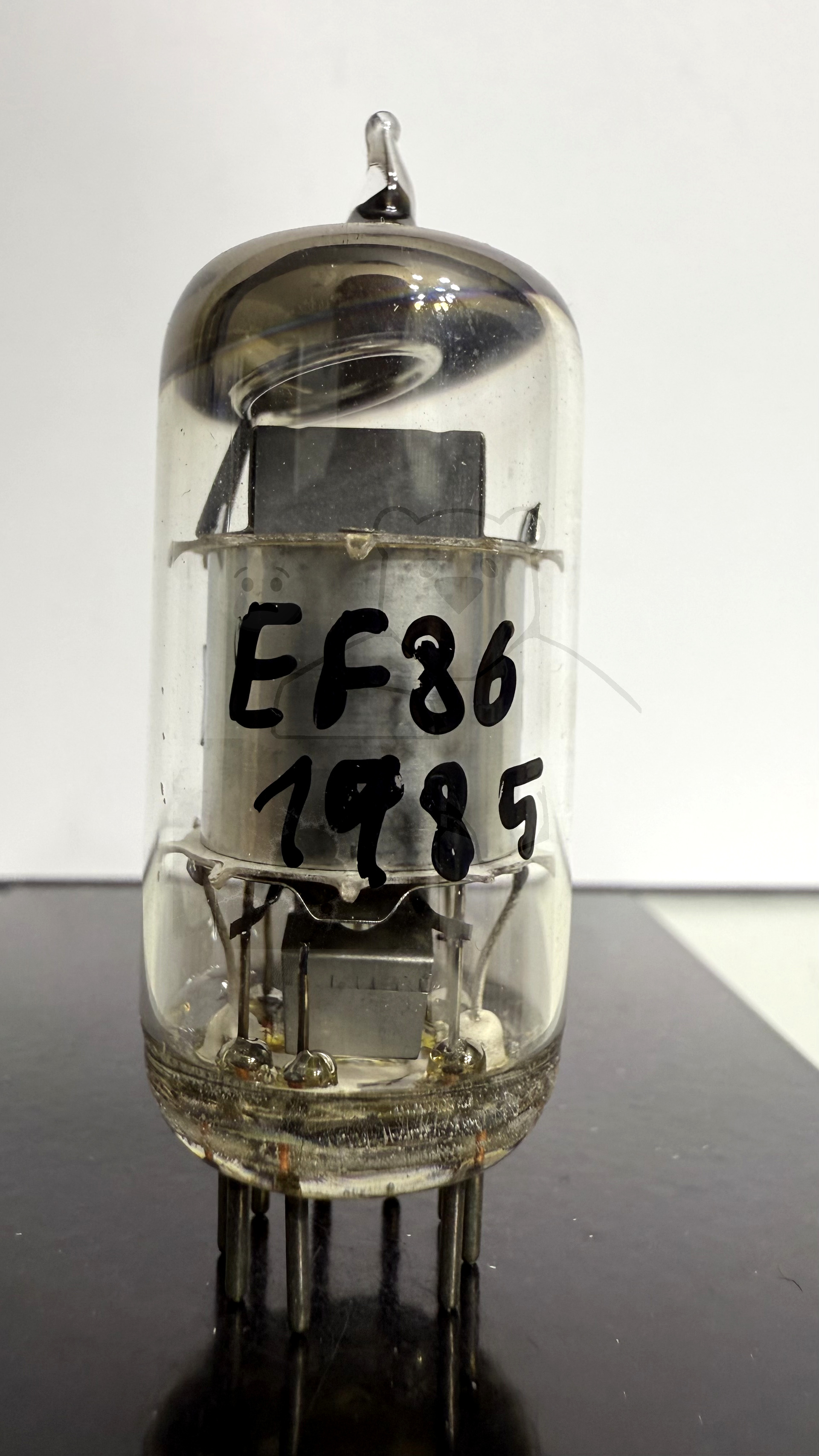 Röhre EF86 #1985 Bild 1