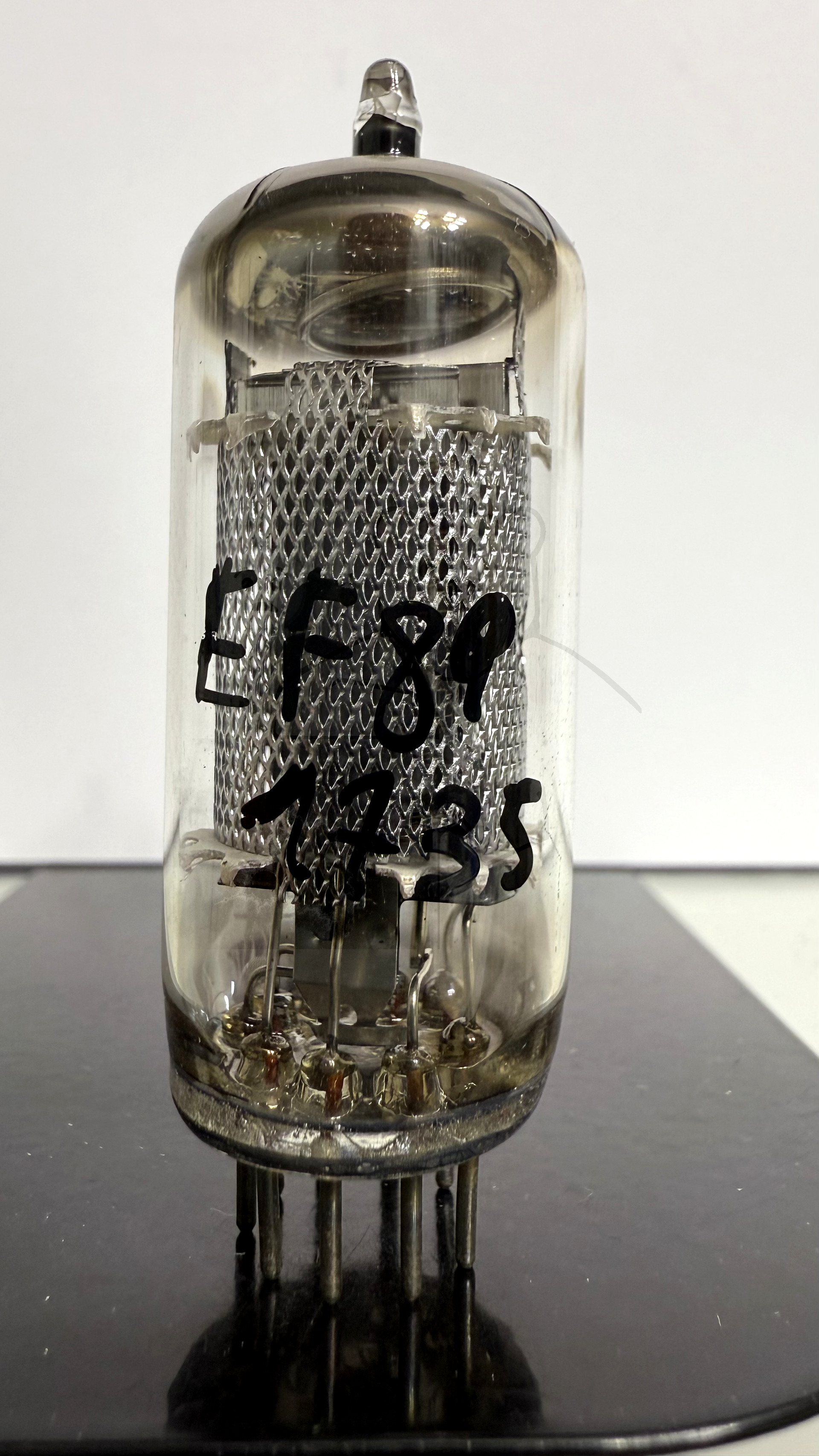 Röhre EF89 #1735 Bild 1