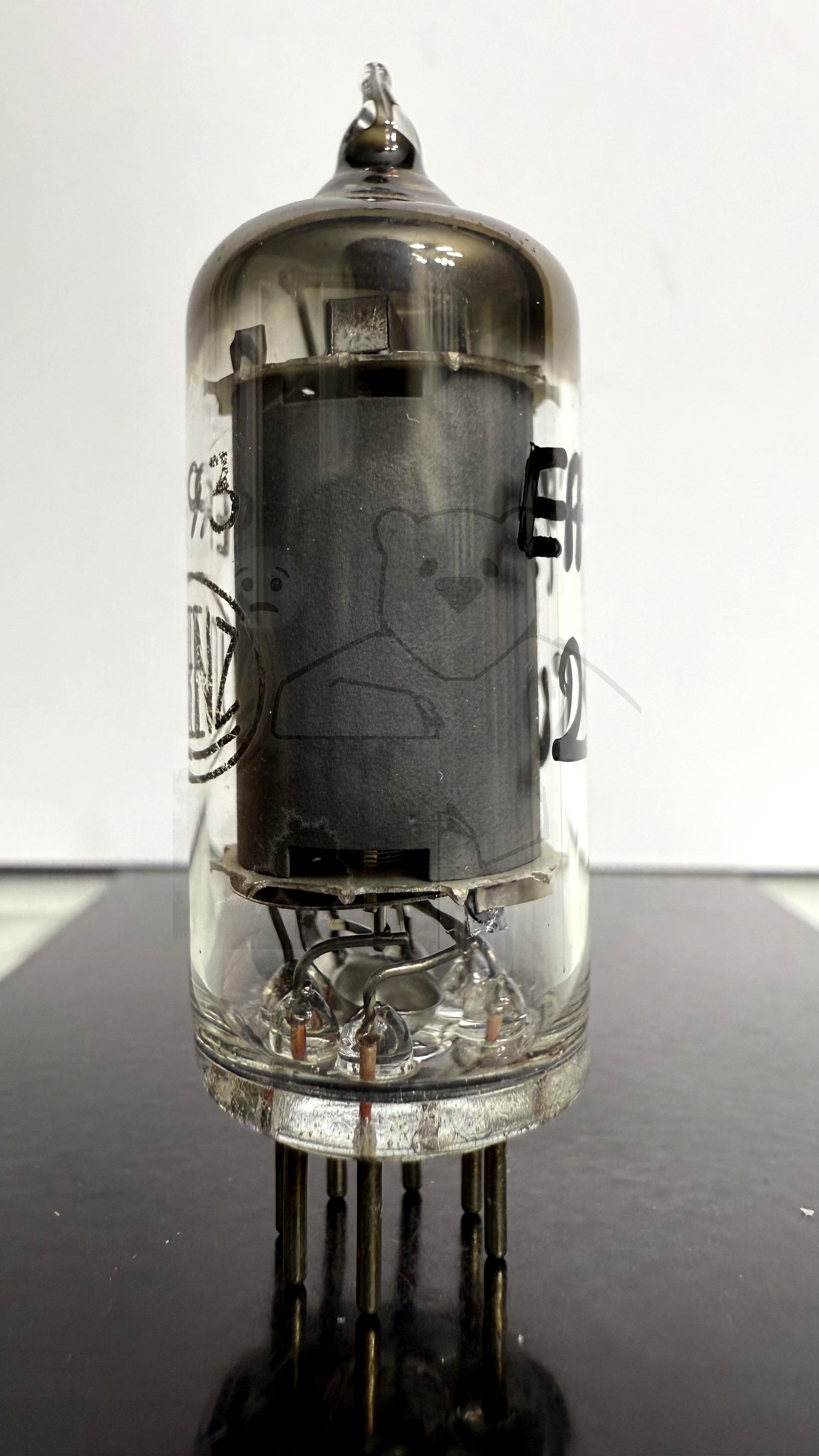 Röhre EF93 #2585 Bild 2