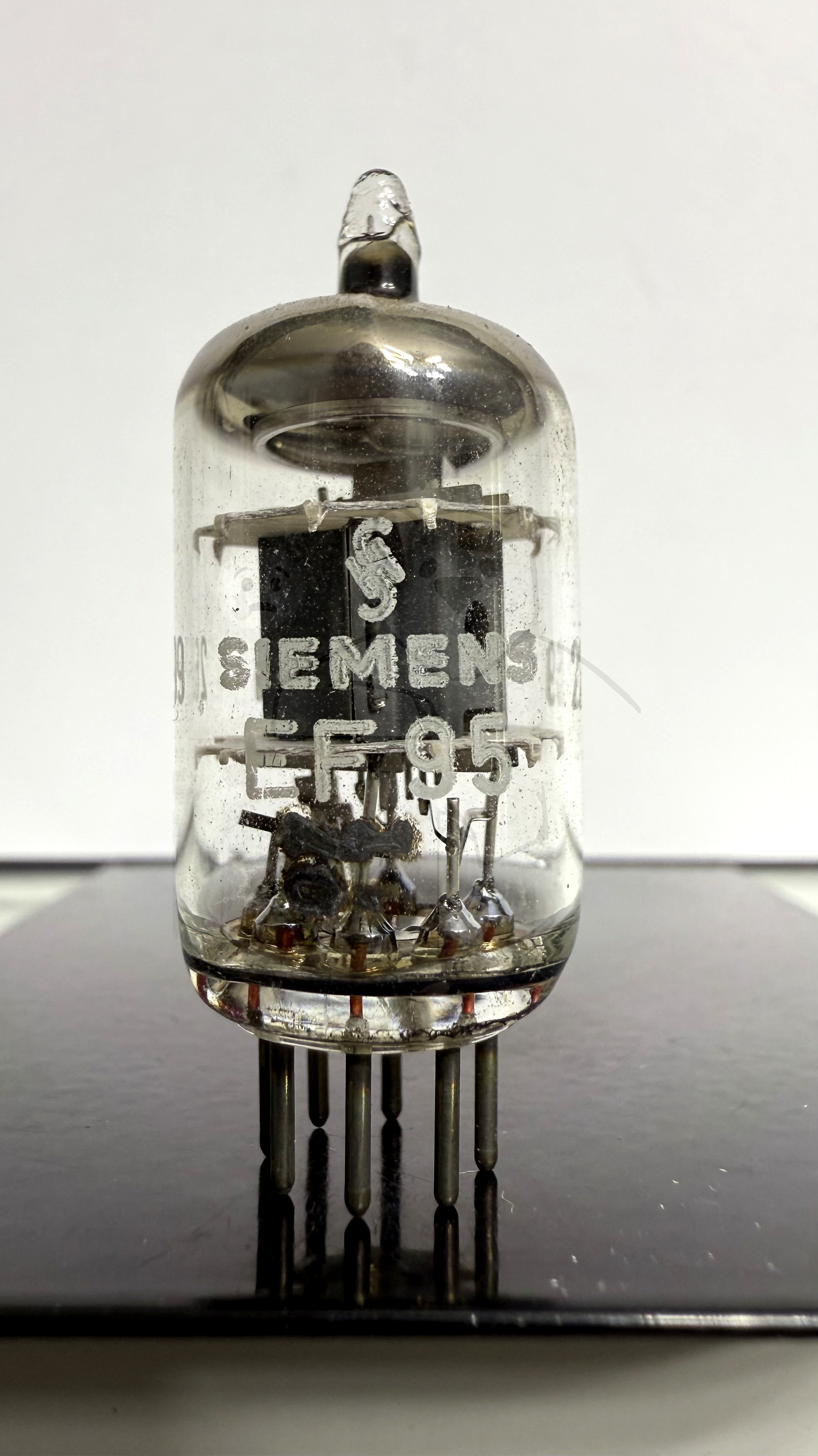 Röhre EF95 #4070 Bild 1