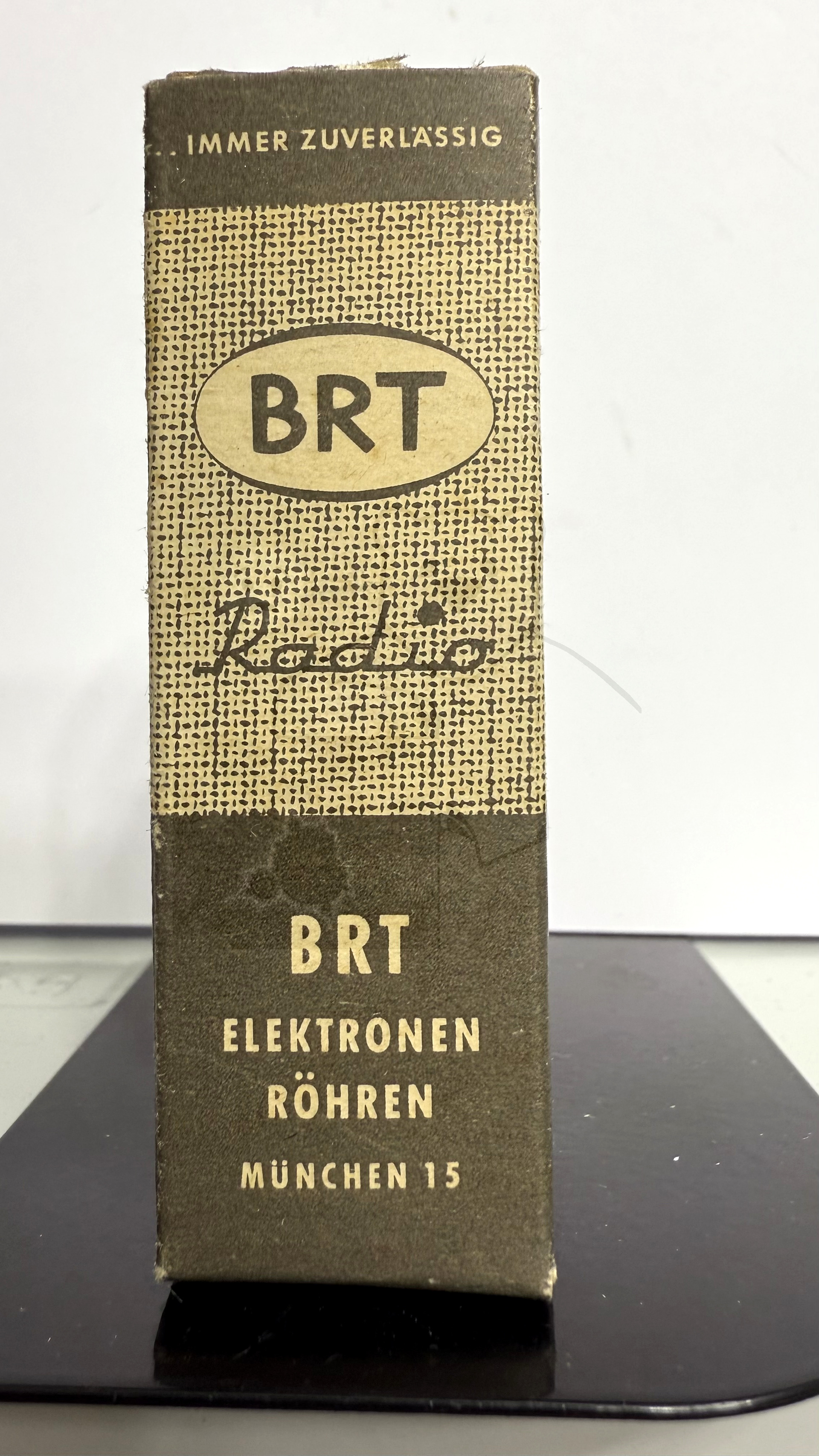 Röhre EK90 #4069 Verpackung Bild 1