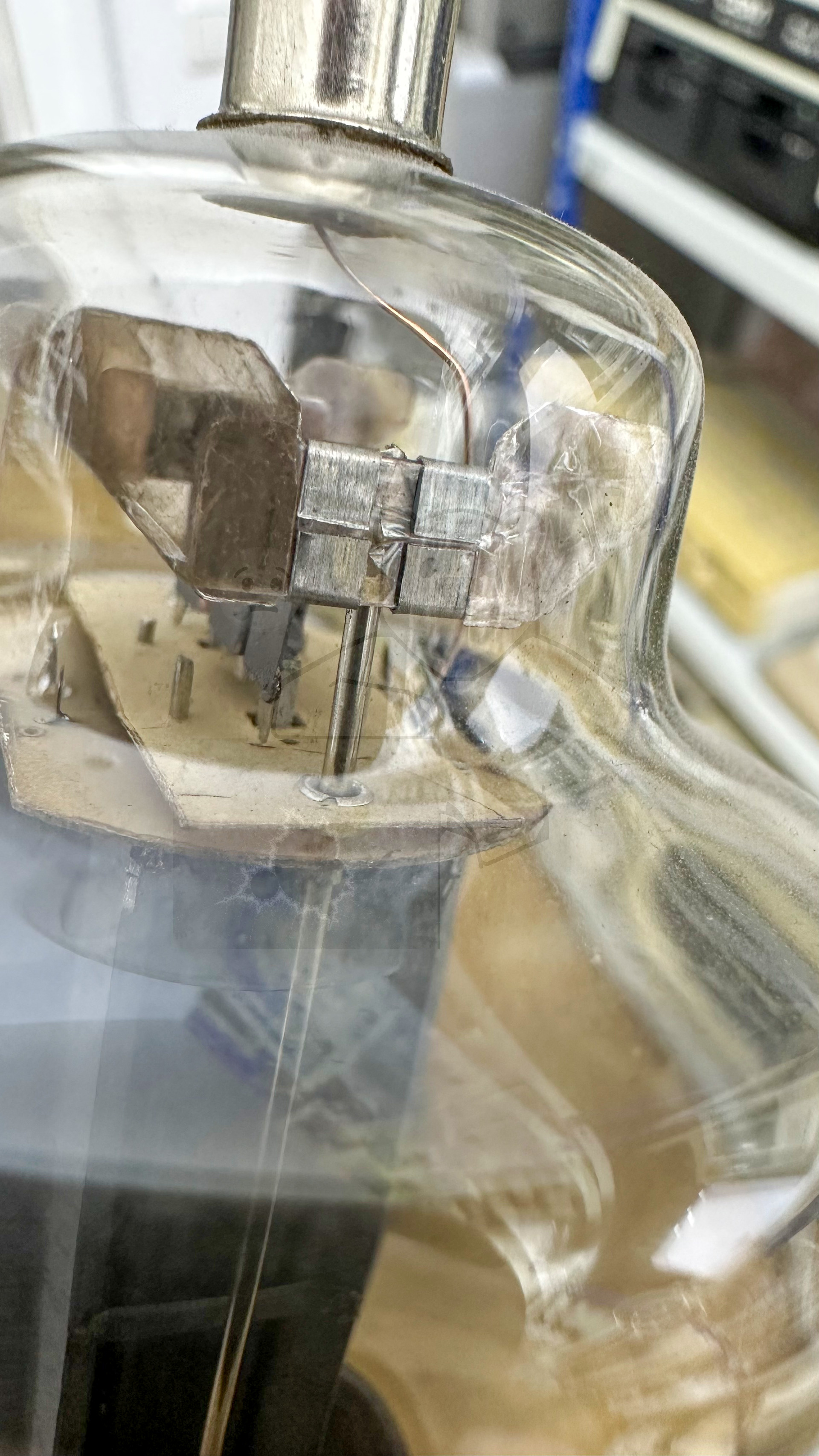 Röhre EL111 (Stahlröhrensockel, 8pol) #7500 Bild 12