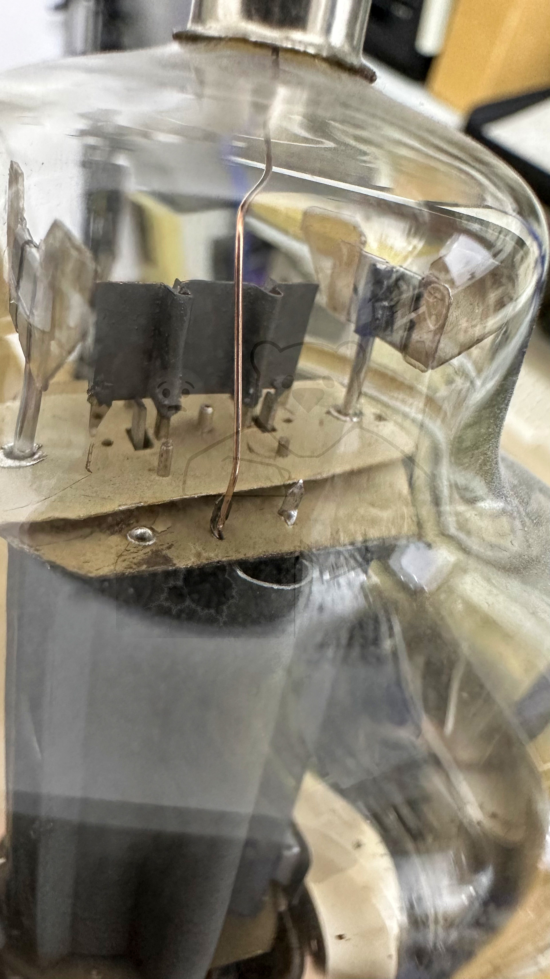 Röhre EL111 (Stahlröhrensockel, 8pol) #7500 Bild 15