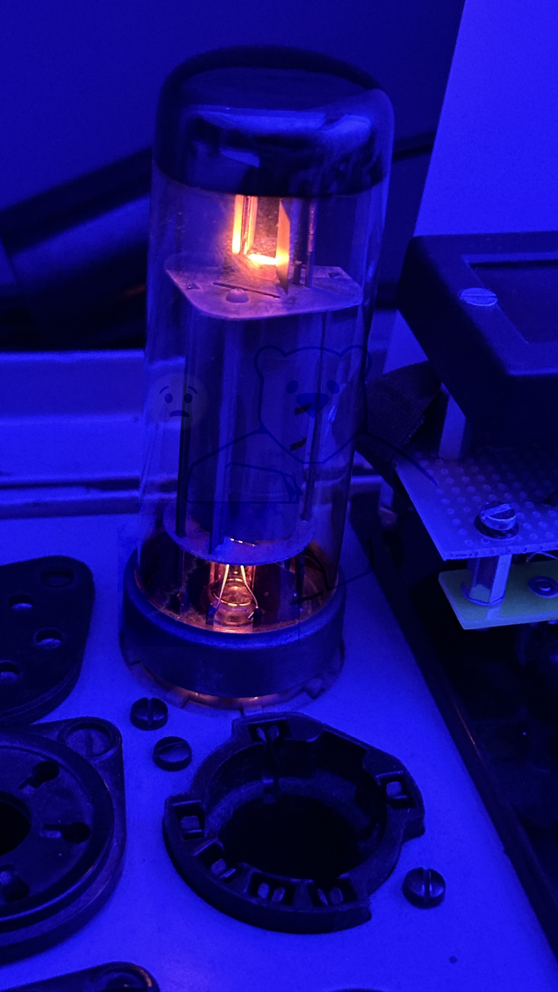 Röhre EL60 #4535 In Betrieb Bild 1