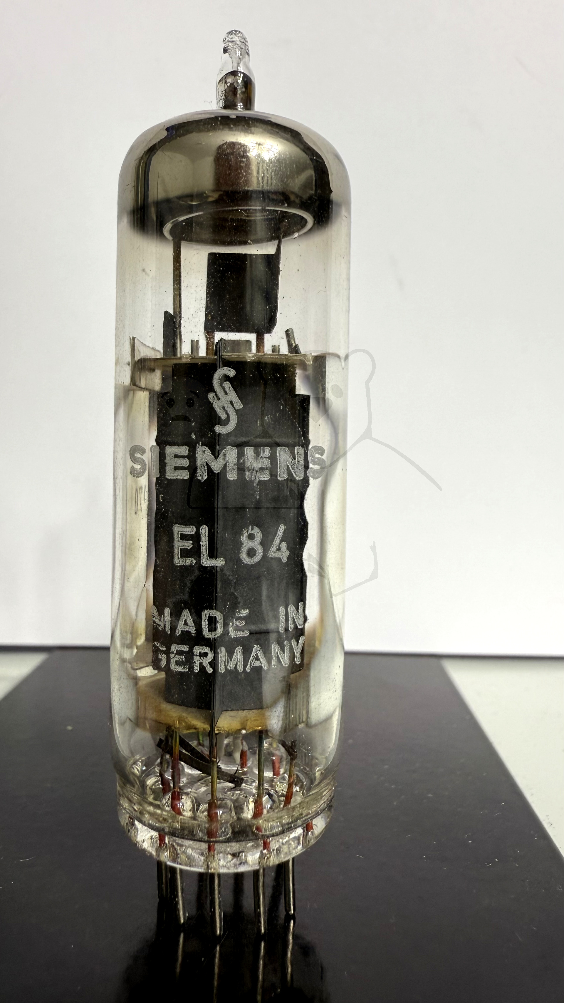 Röhre EL84 #0559 Bild 1