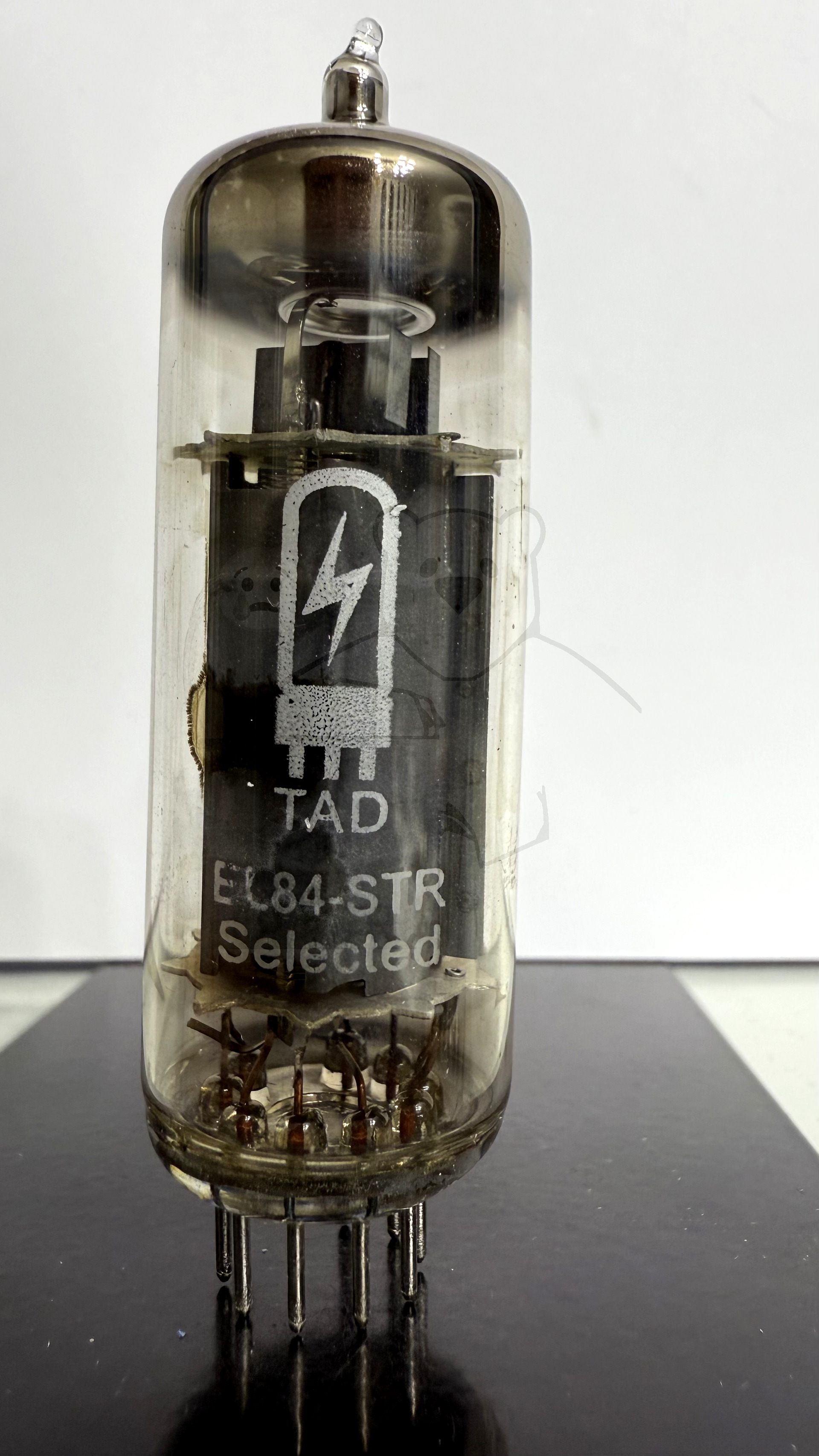 Röhre EL84 #8396 Bild 1