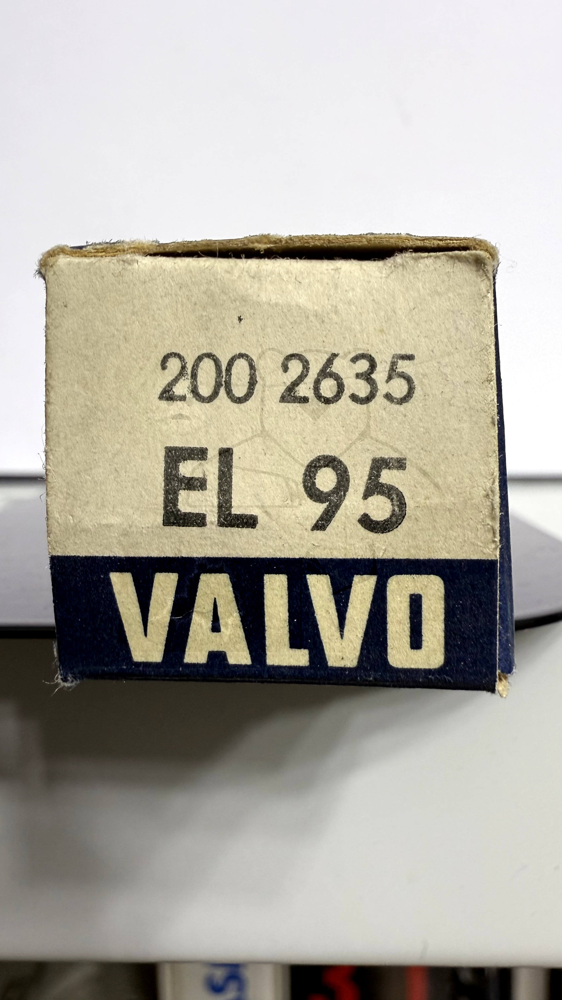 Röhre EL95 #4051 Verpackung Bild 3