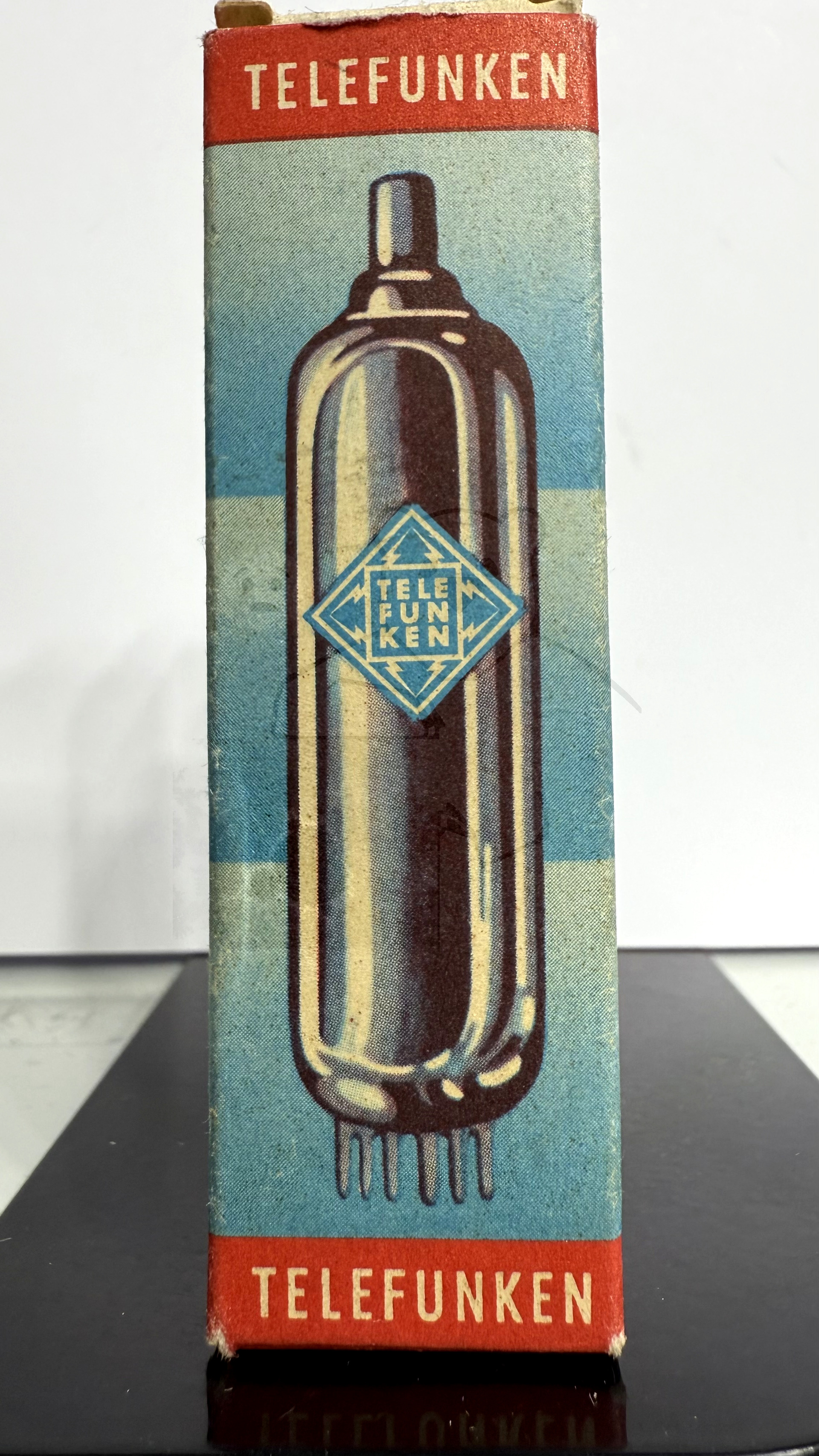 Röhre ELL80 #7673 Verpackung Bild 1