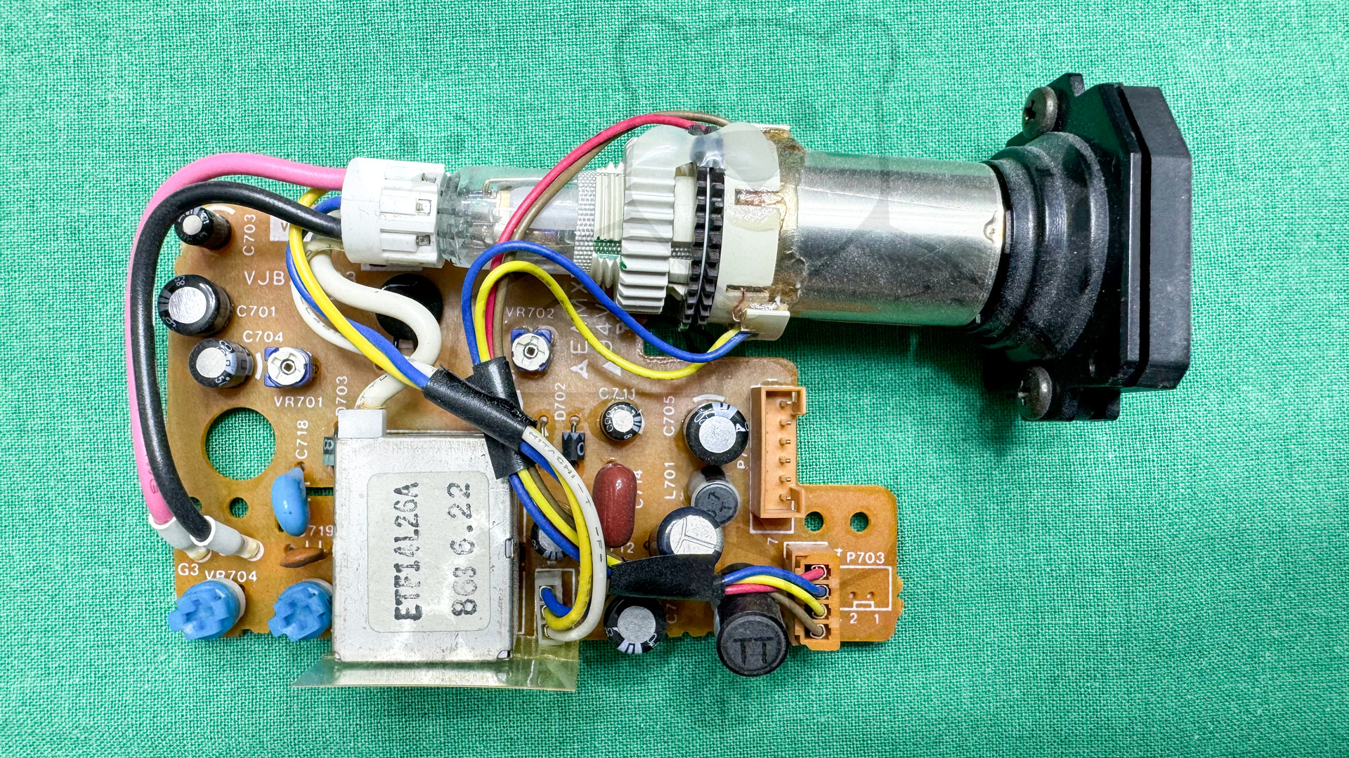 Röhre ELY07V552A #6629 Bild 1