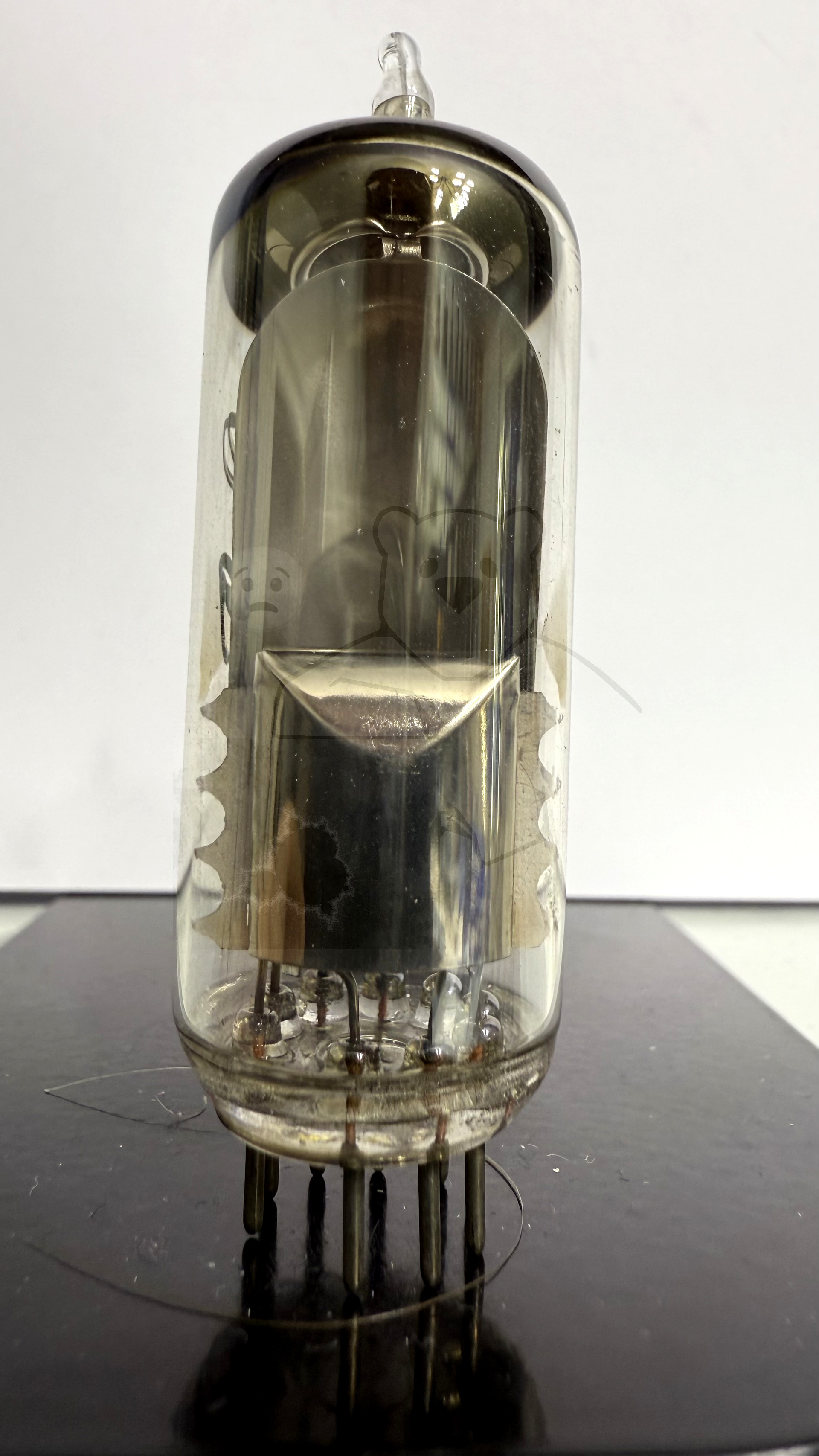 Röhre EM80 #1659 Bild 1