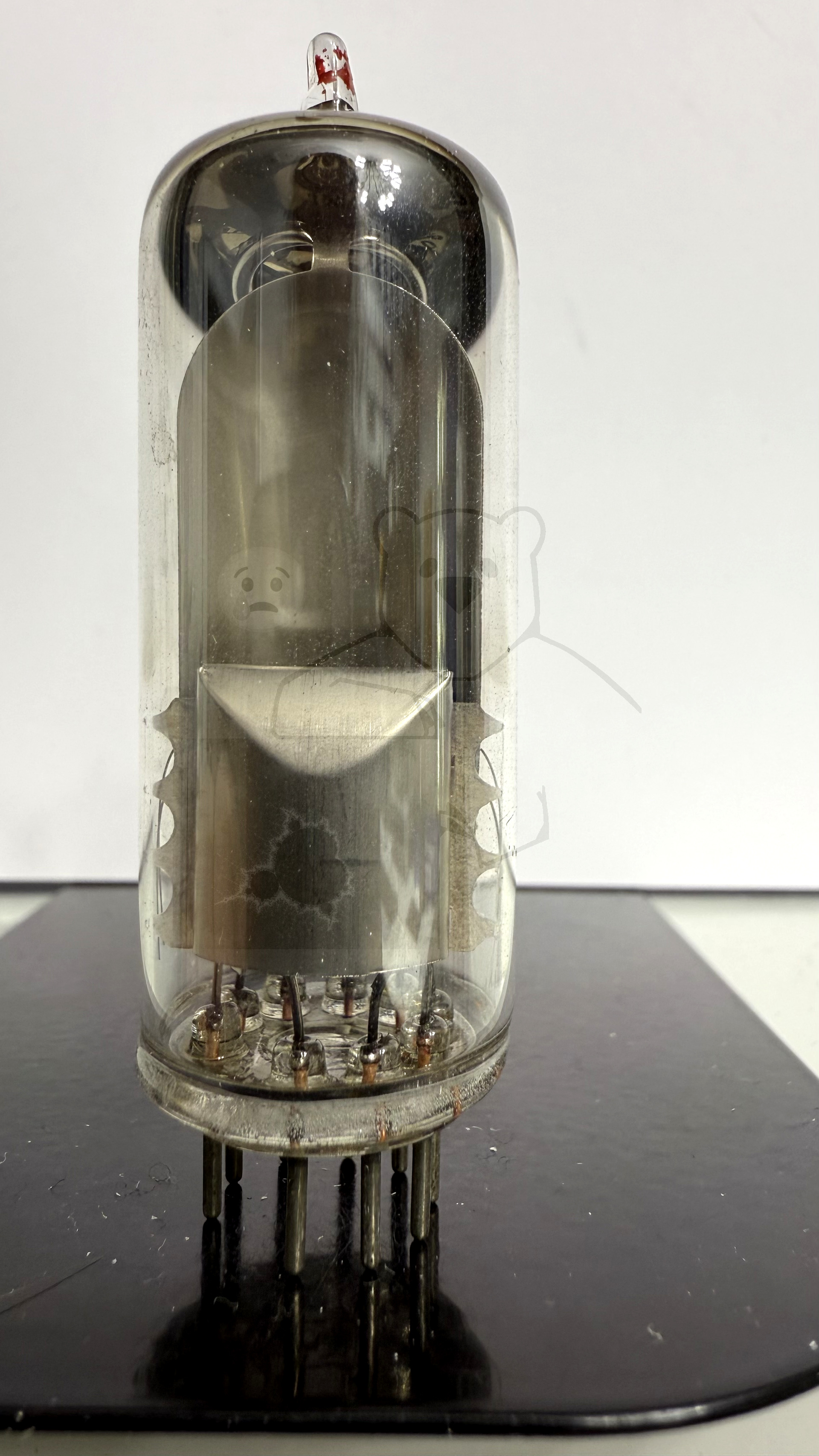 Röhre EM80 #1668 Bild 1