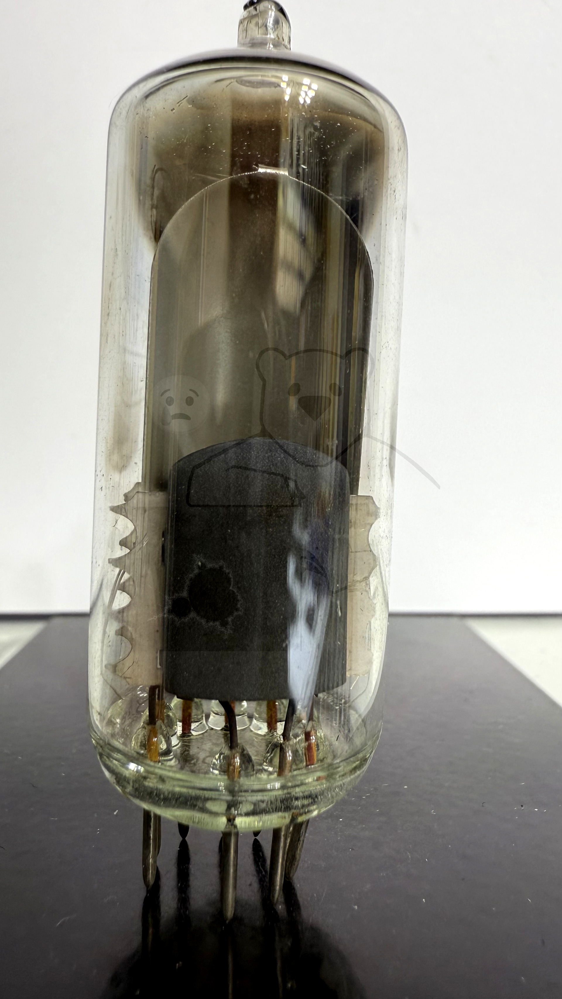 Röhre EM80 #5725 Bild 1