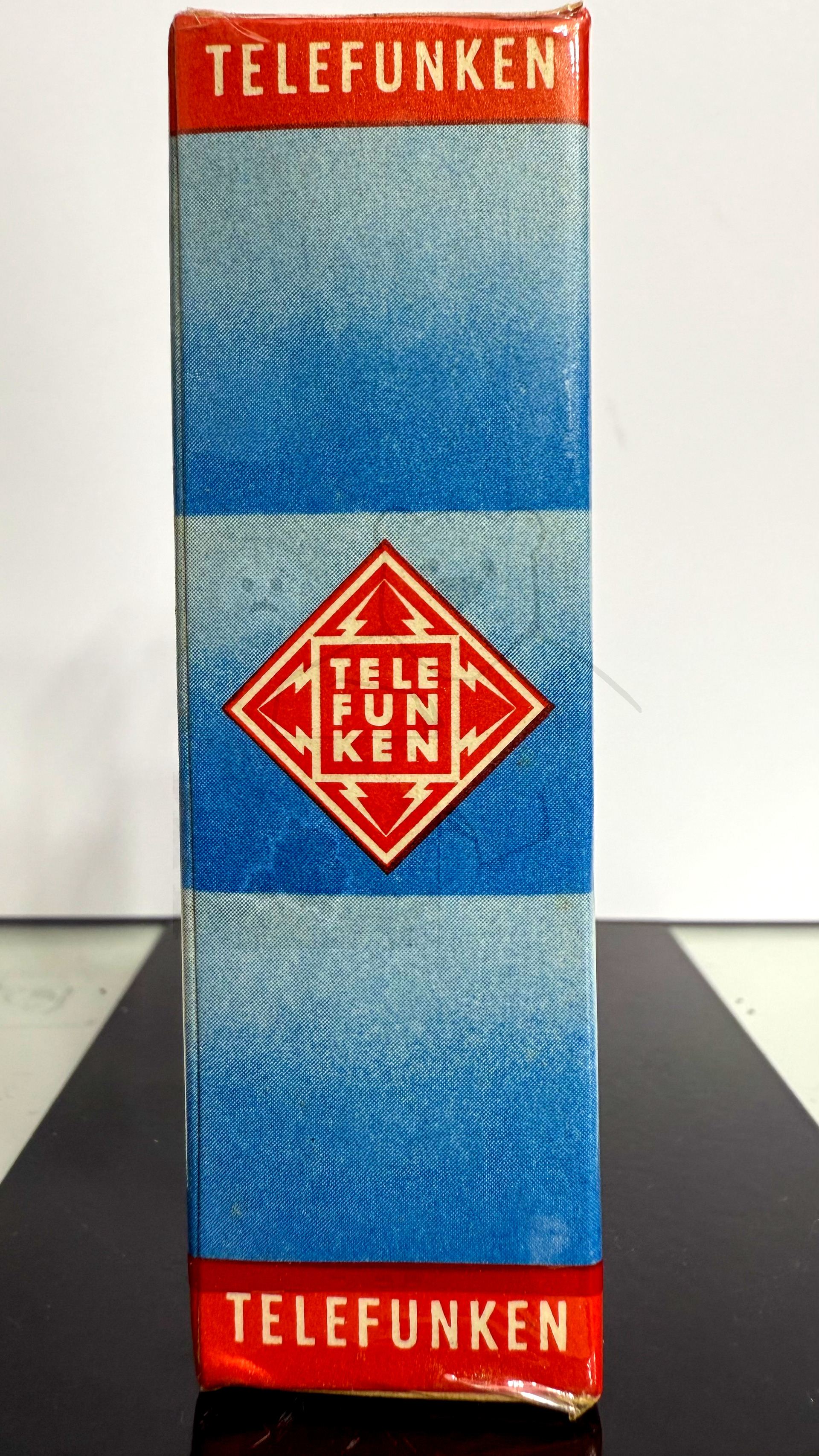 Röhre EM800 #3592 Verpackung Bild 2