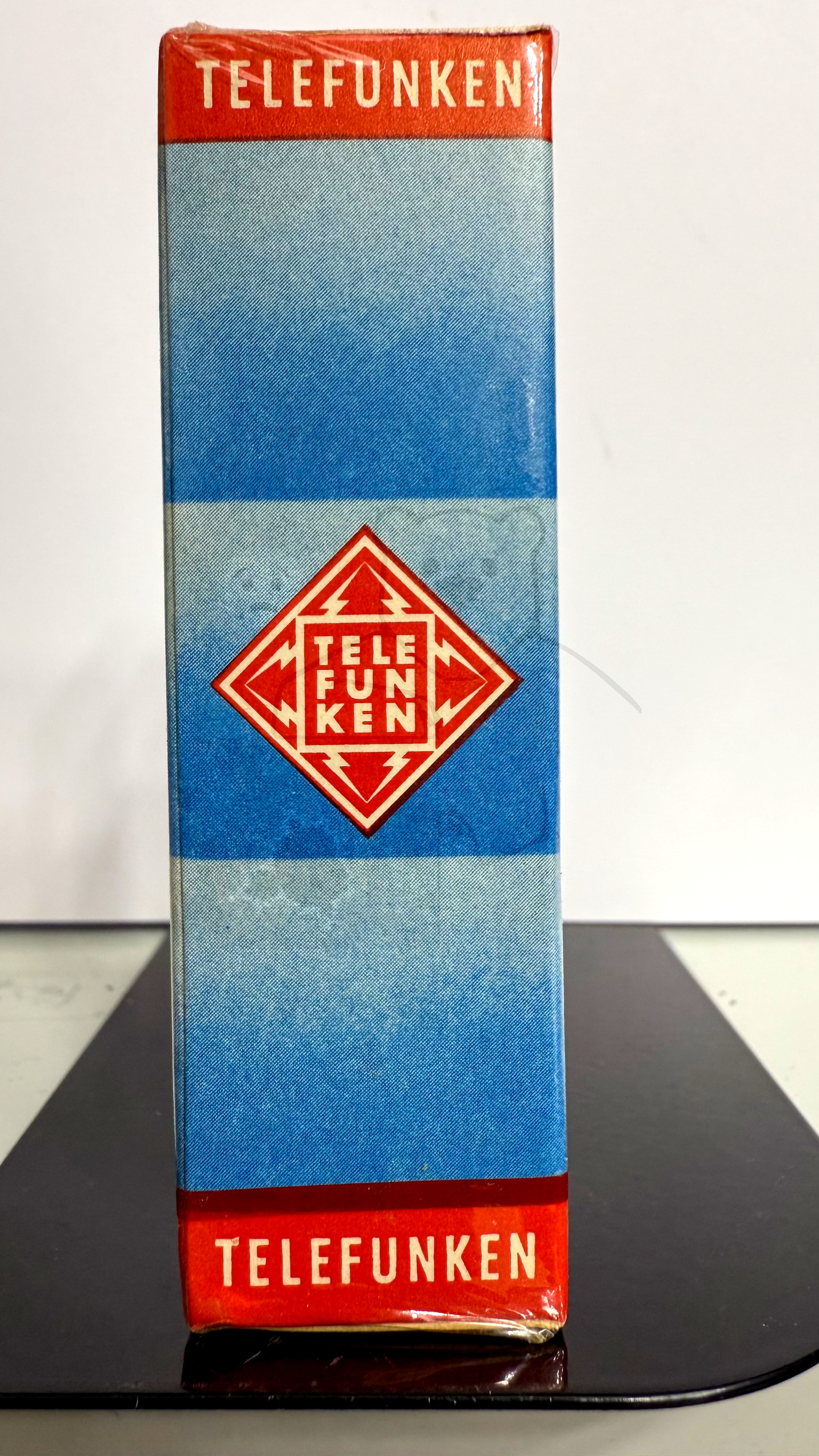 Röhre EM800 #3595 Verpackung Bild 2