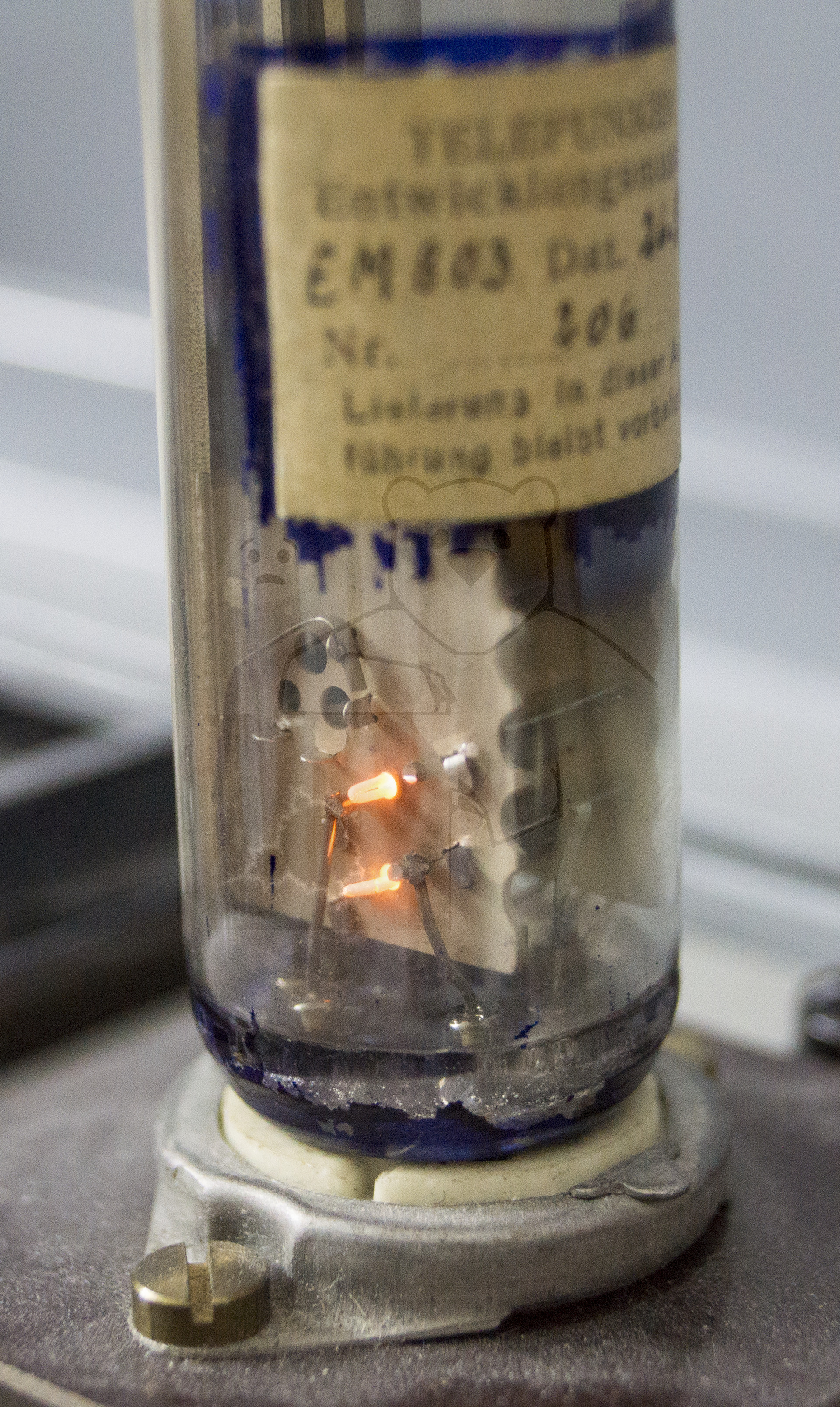 Röhre EM803 Entwicklungsmuster vom 26-09-1956 #7774 In Betrieb Bild 02