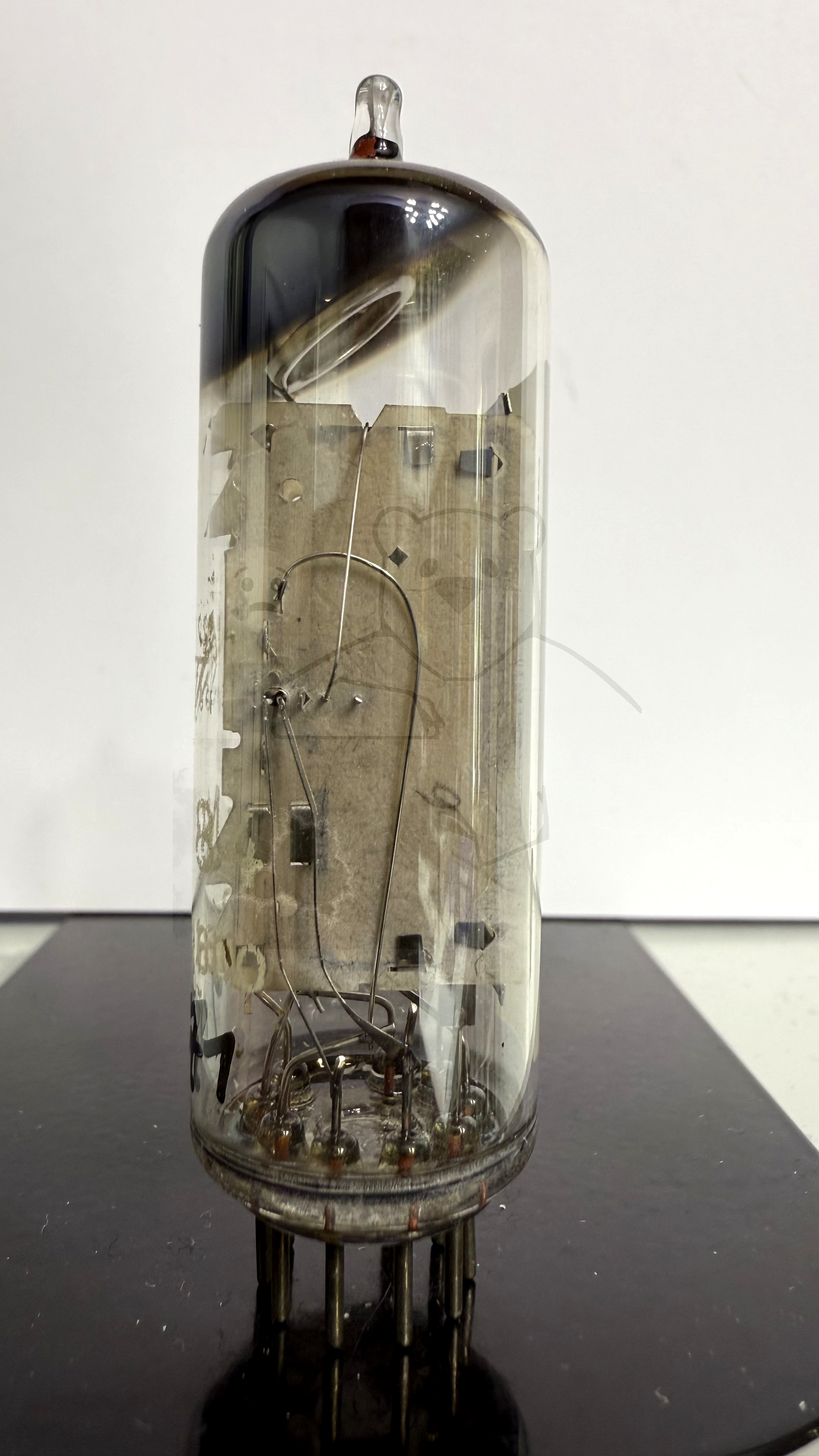 Röhre EM84 #1671 Bild 1