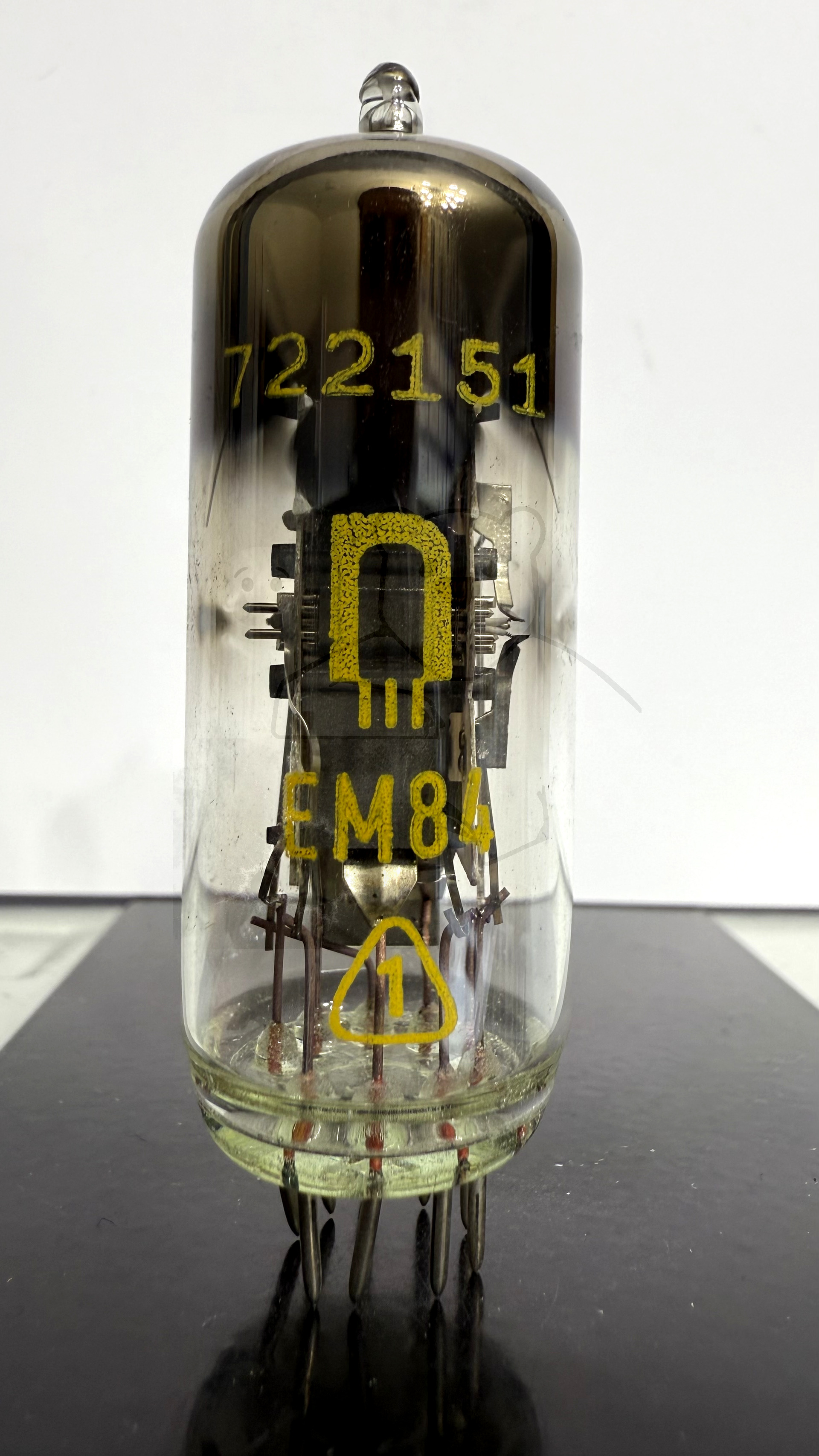 Röhre EM84 #5713 Bild 3