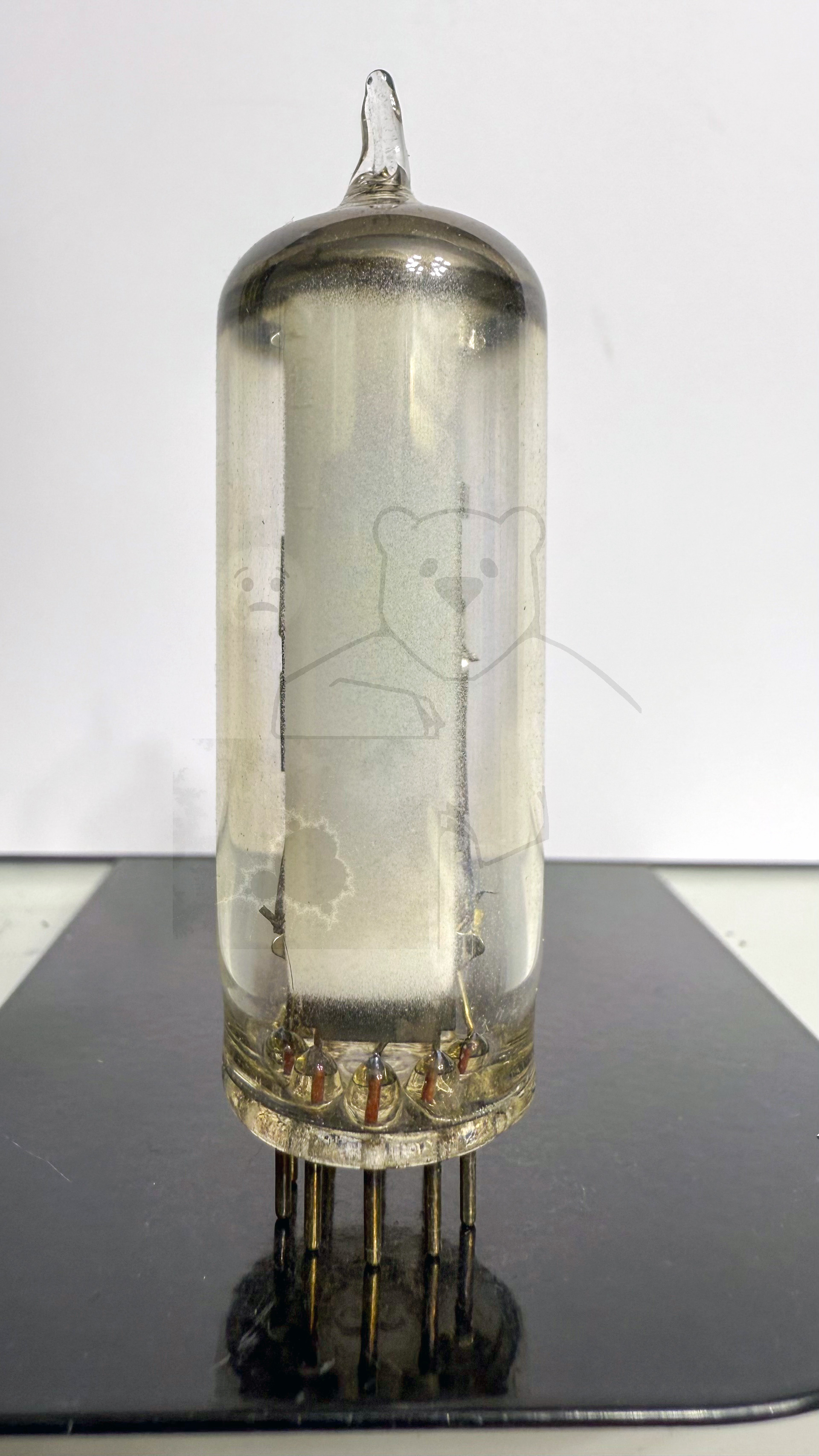 Röhre EM84 #5900 Bild 1