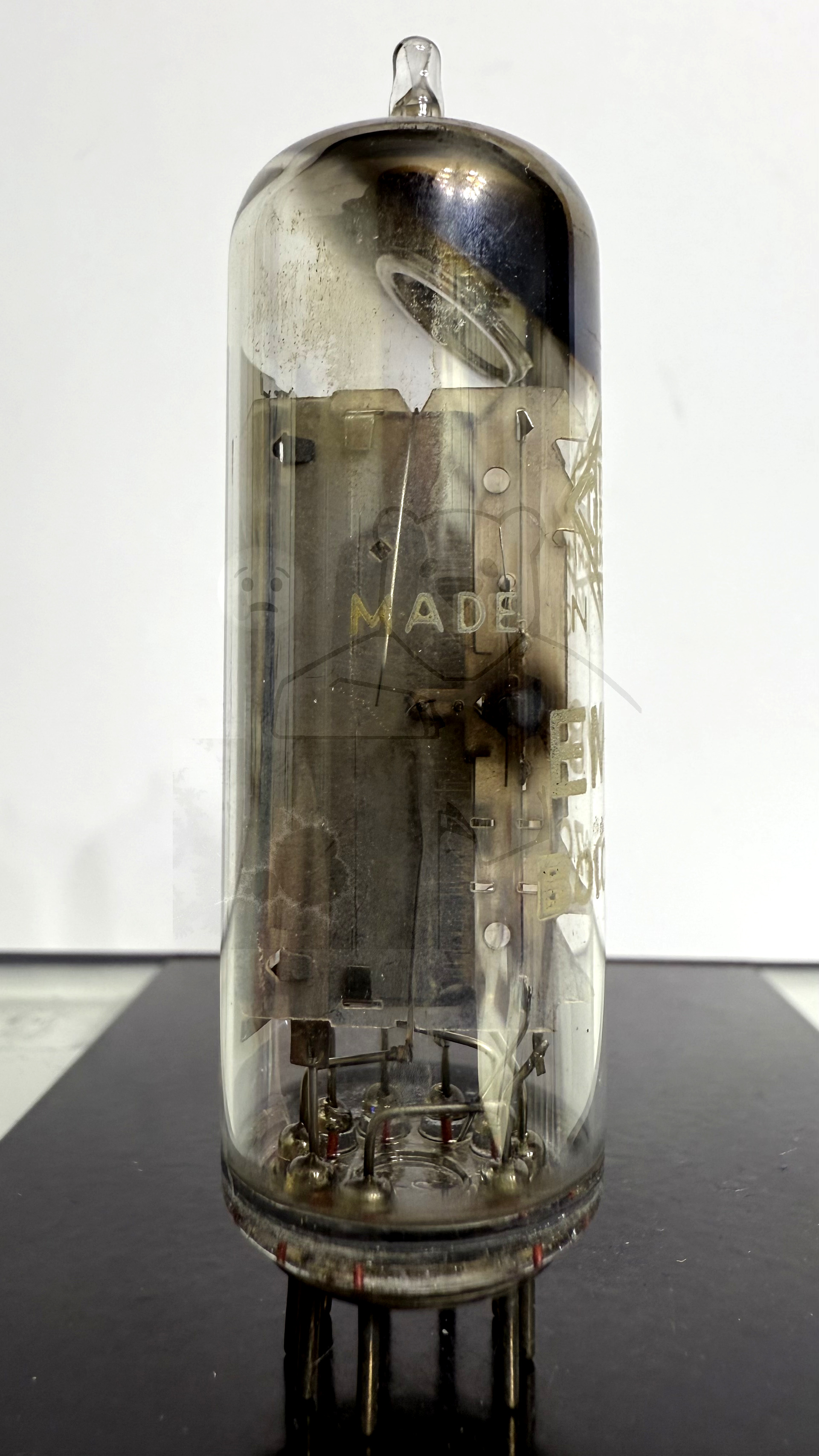 Röhre EM84 #6824 Bild 2