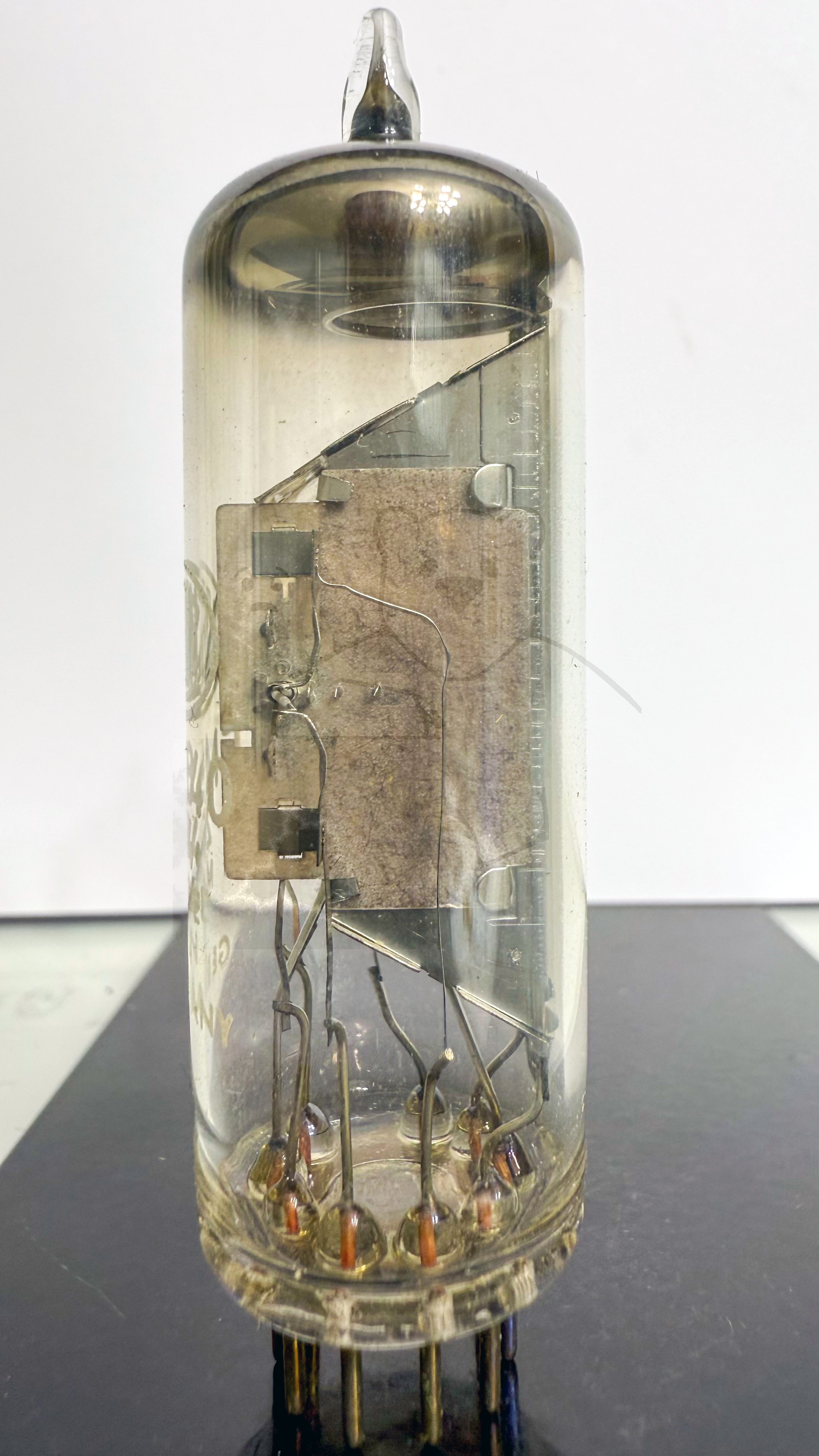 Röhre EM840 Bild 10