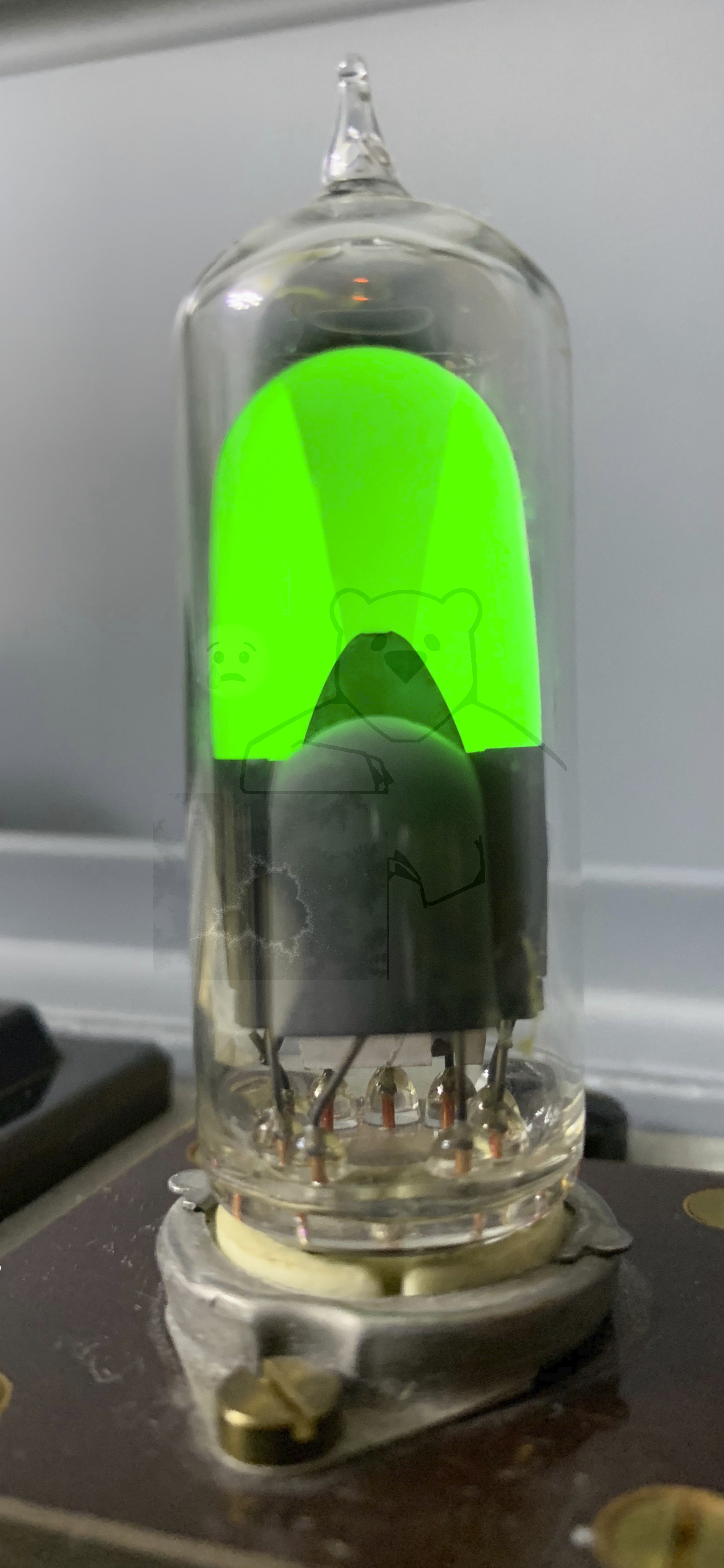 Röhre EM85 #1665 Bild 2 In Betrieb