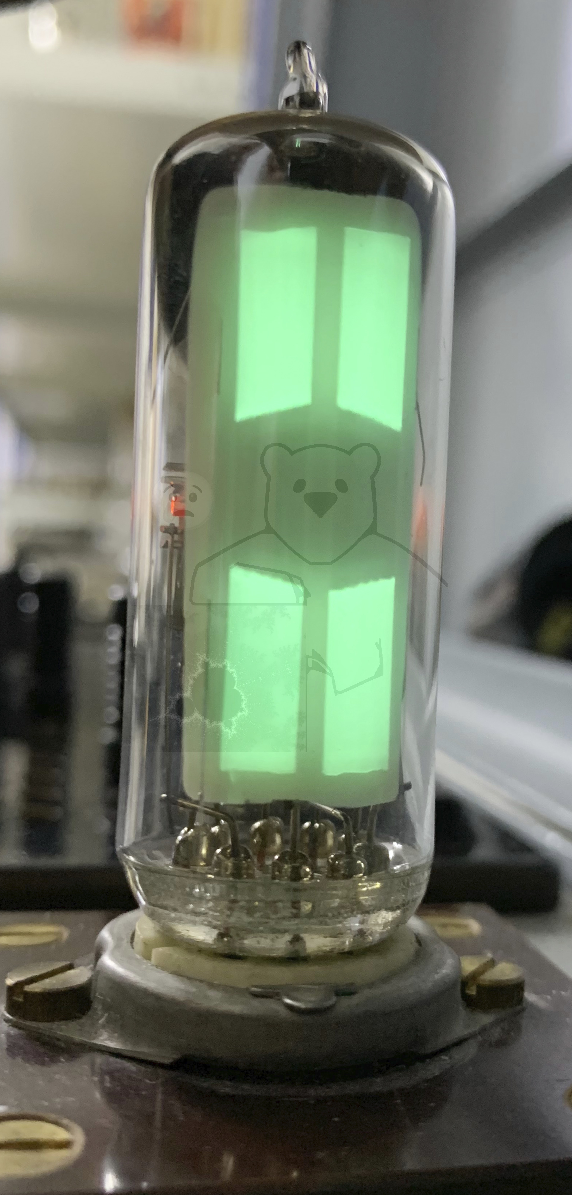 Röhre EMM801 #5971 In Betrieb Bild 2