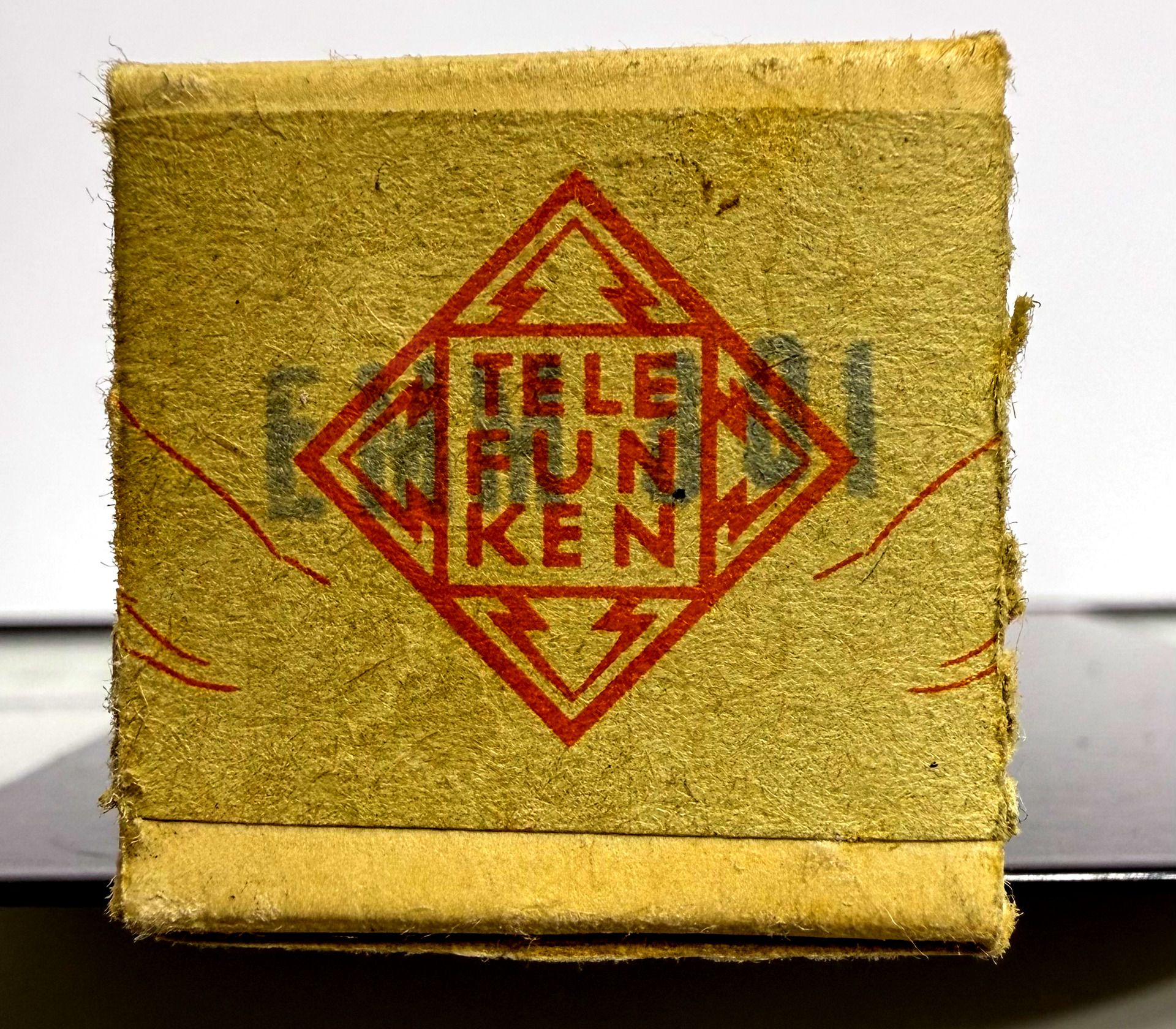 Röhre EMM801 #5971 Verpackung Bild 5