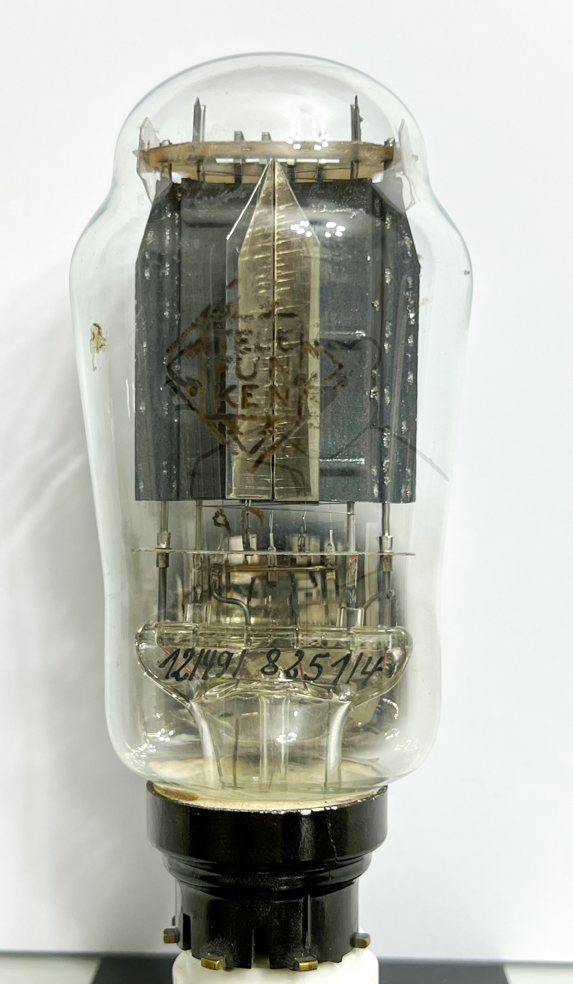 Röhre Eb III #6447 Bild 1