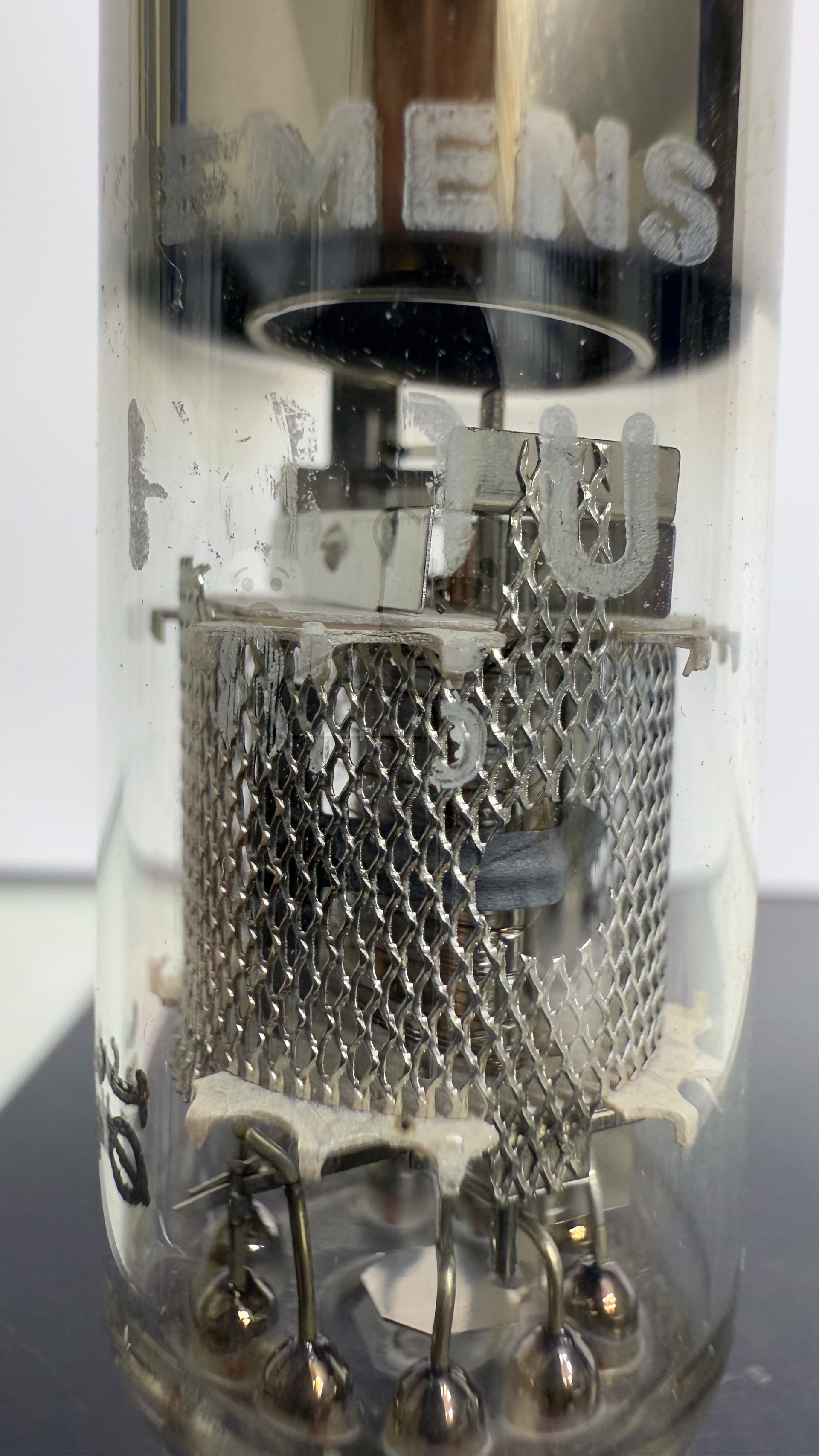 Röhre F80U #4434 Bild 2