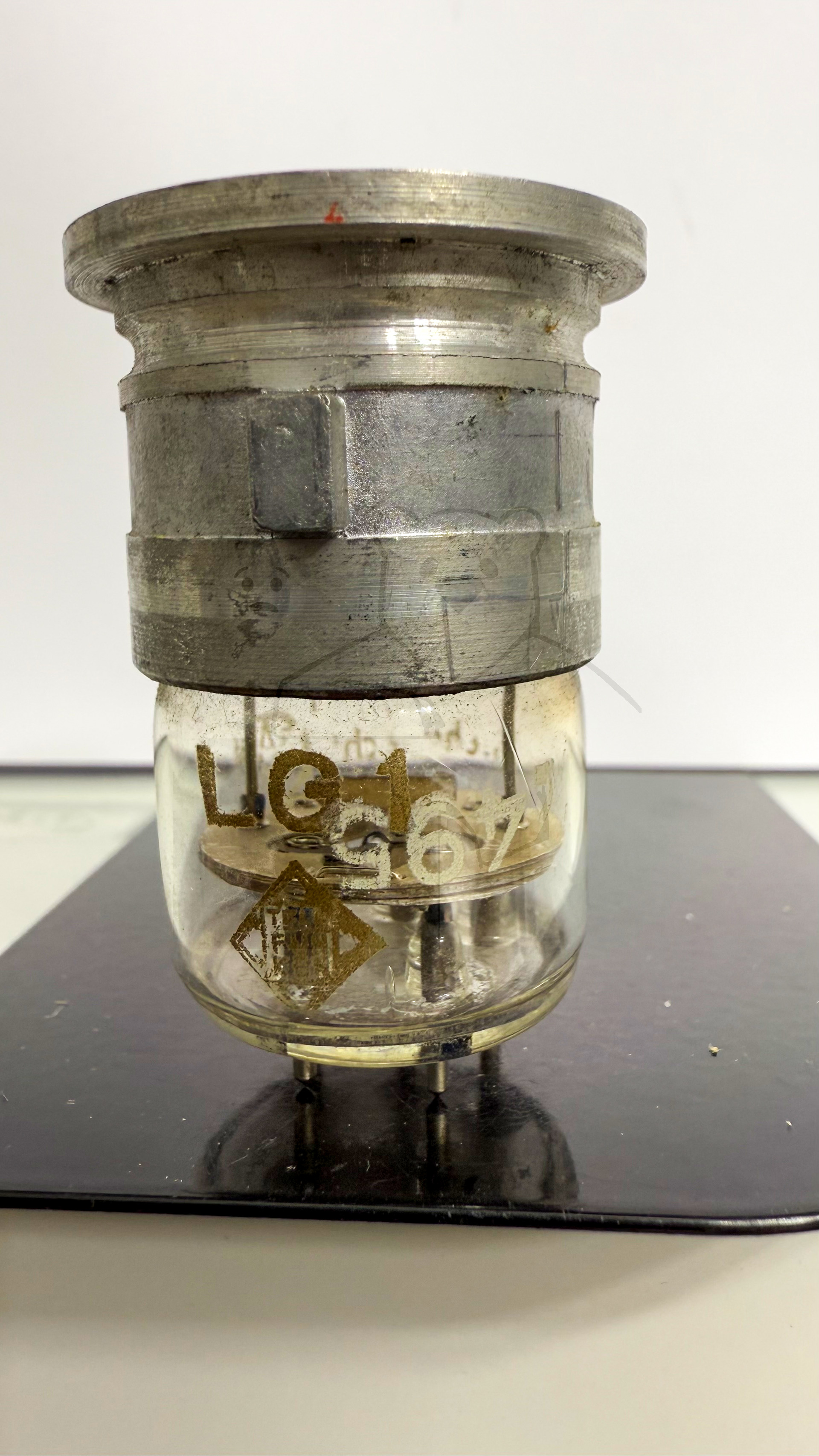 Röhre LG1 #6472 Bild 1