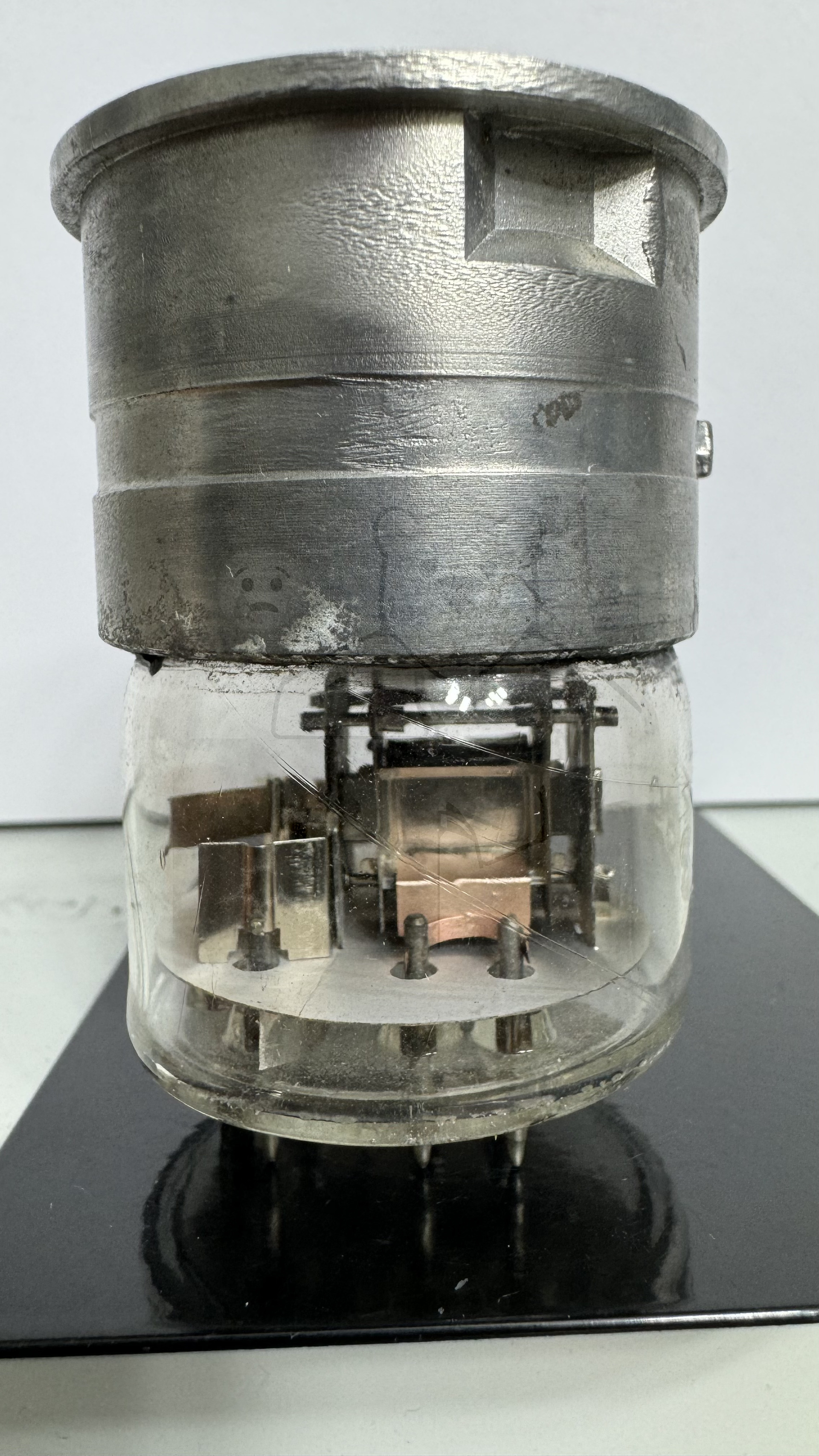 Röhre LG2 #4580 Bild 2