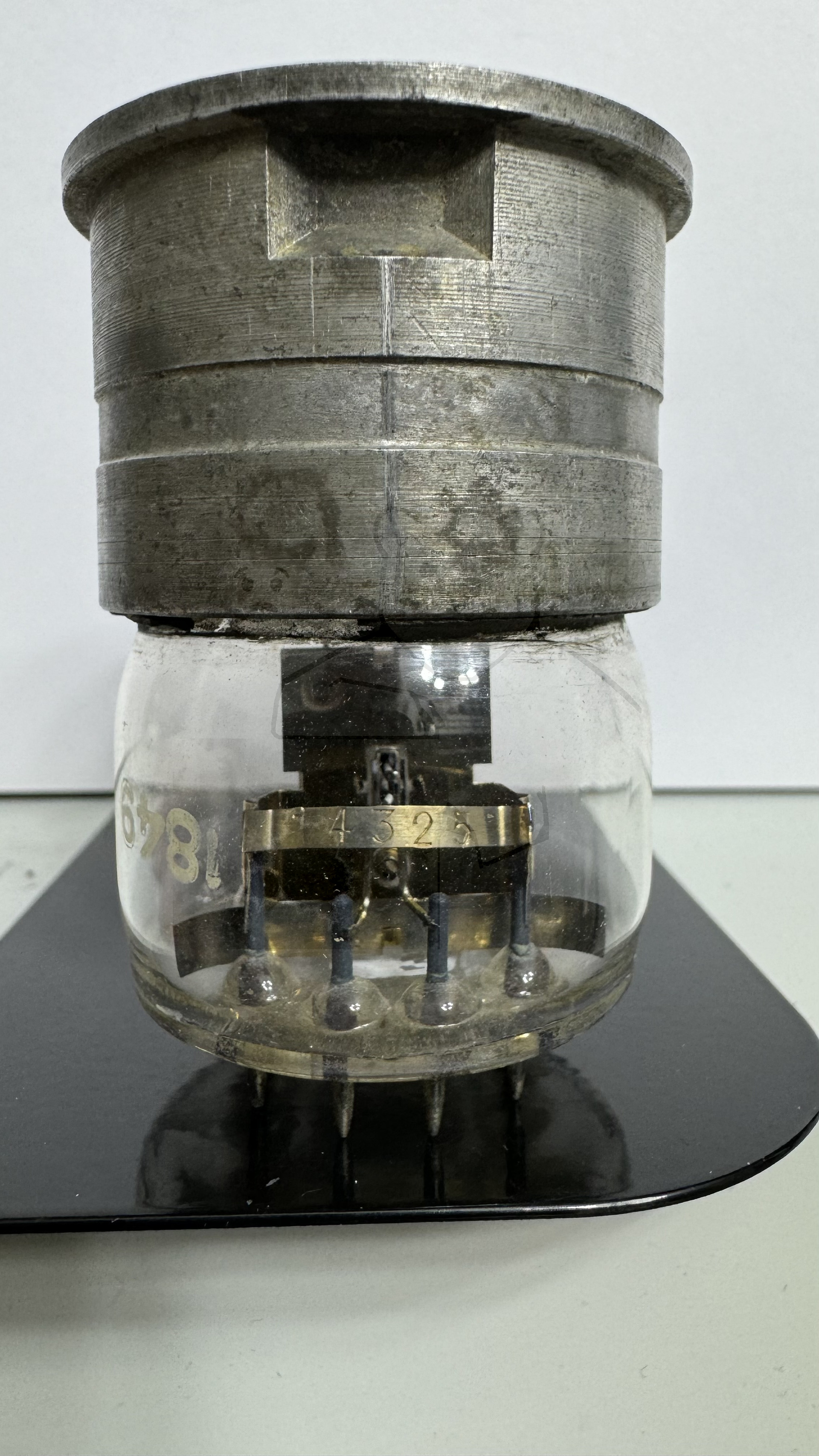 Röhre LG2 #4582 Bild 2