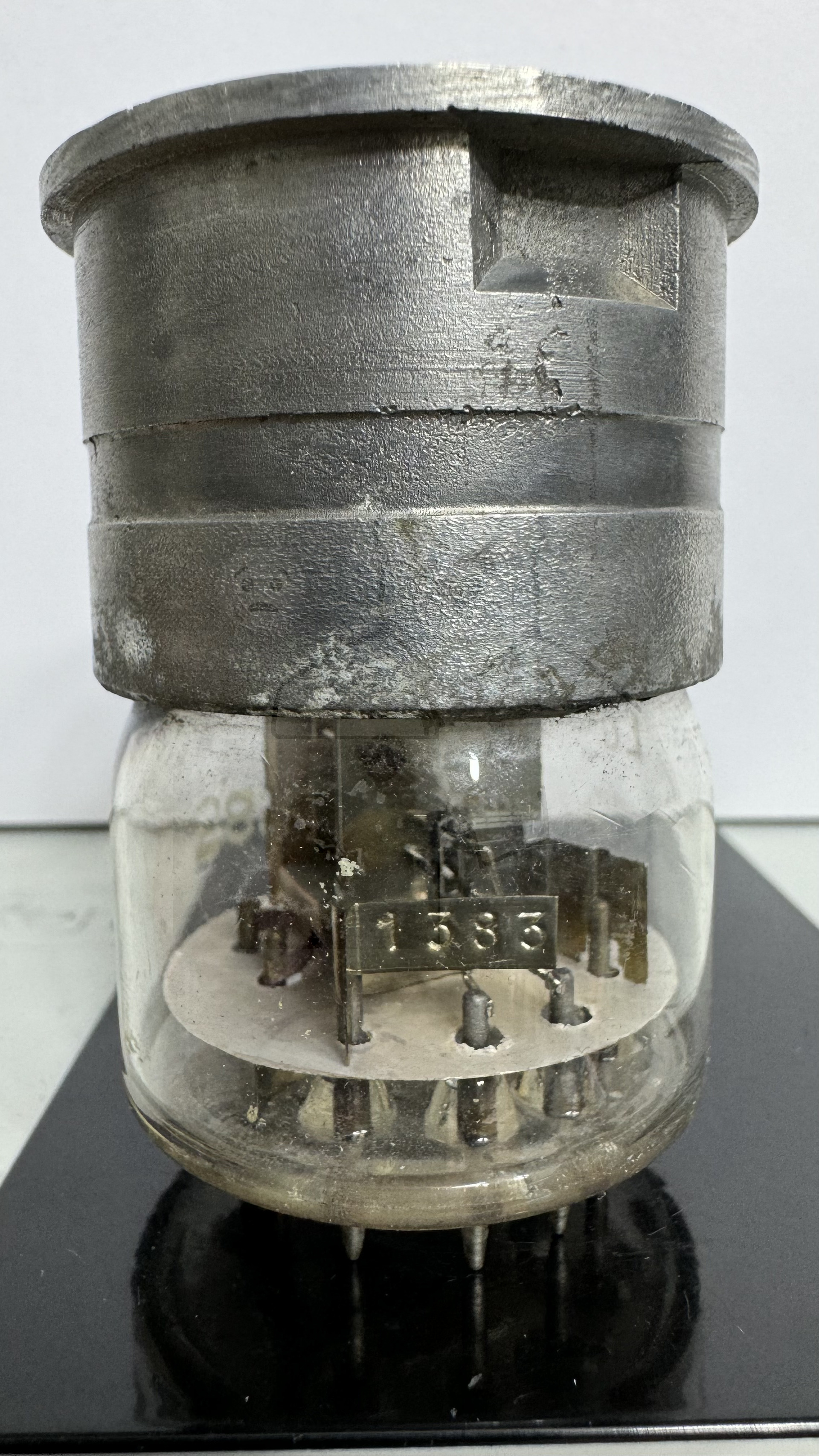 Röhre LG2 #4583 Bild 1