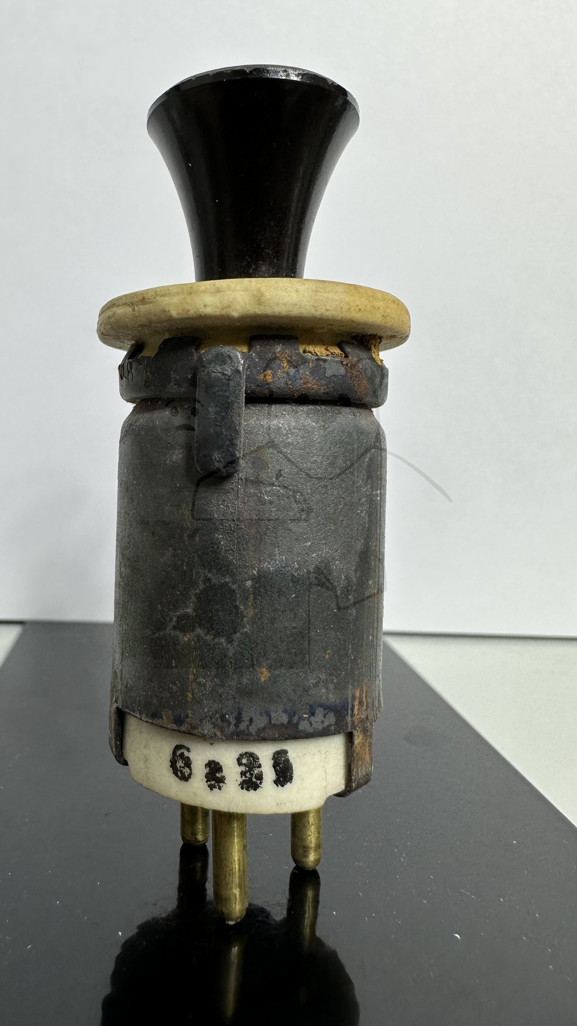 Röhre LK121 #4639 STV140-60z Bild 1