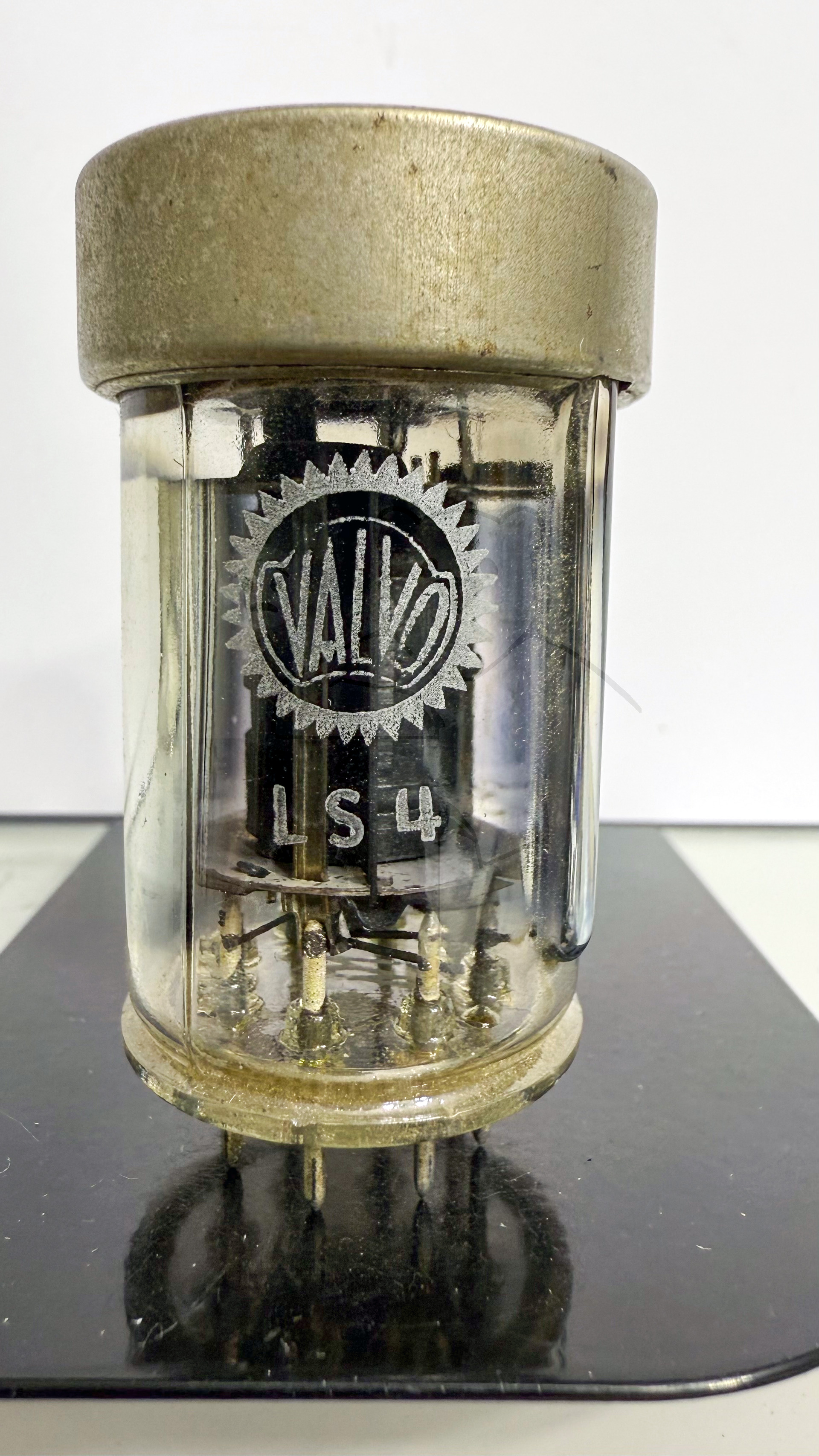 Röhre LS4 #6518 Bild 1