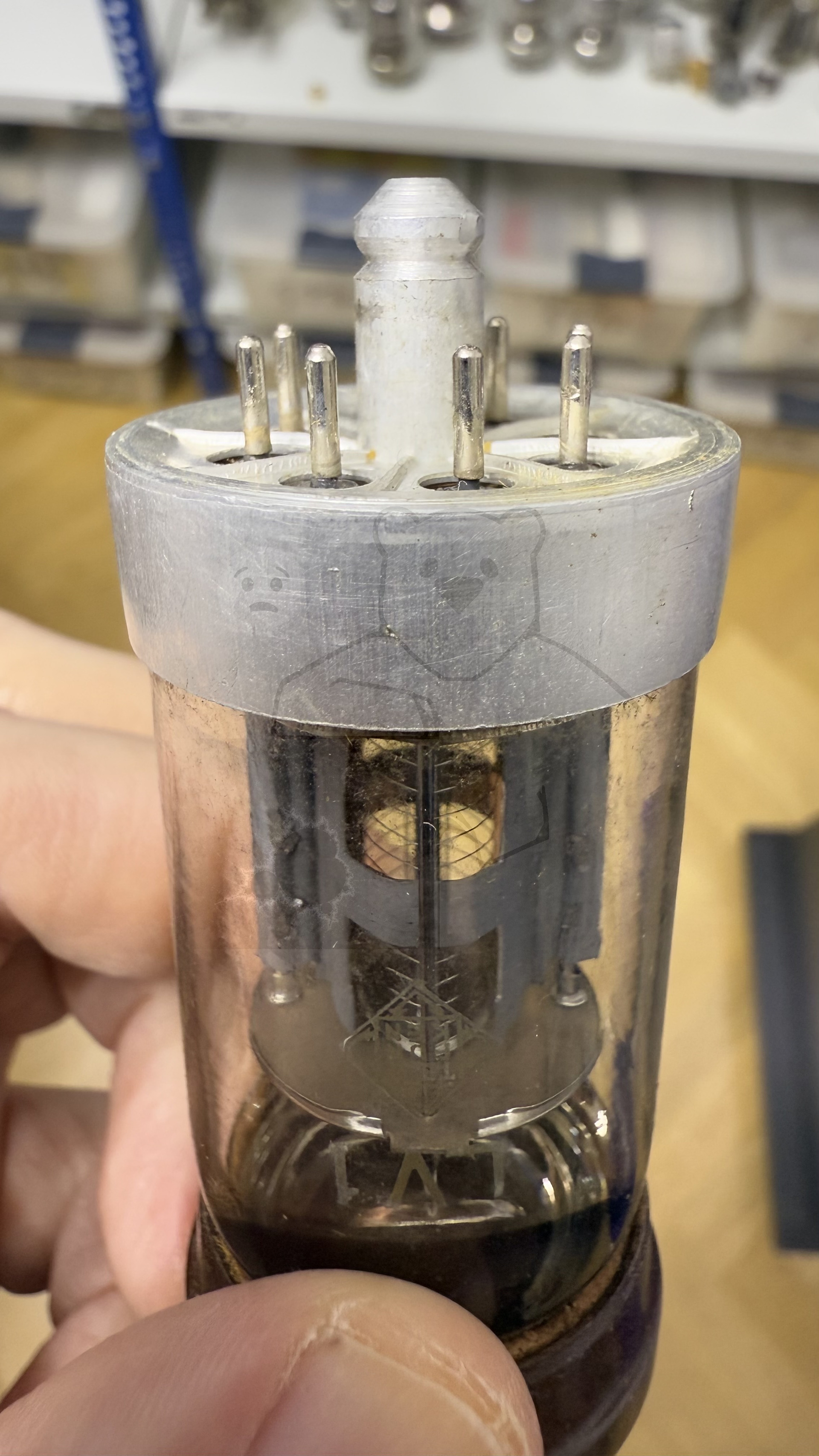 Röhre LV1 #7839 Bild 7