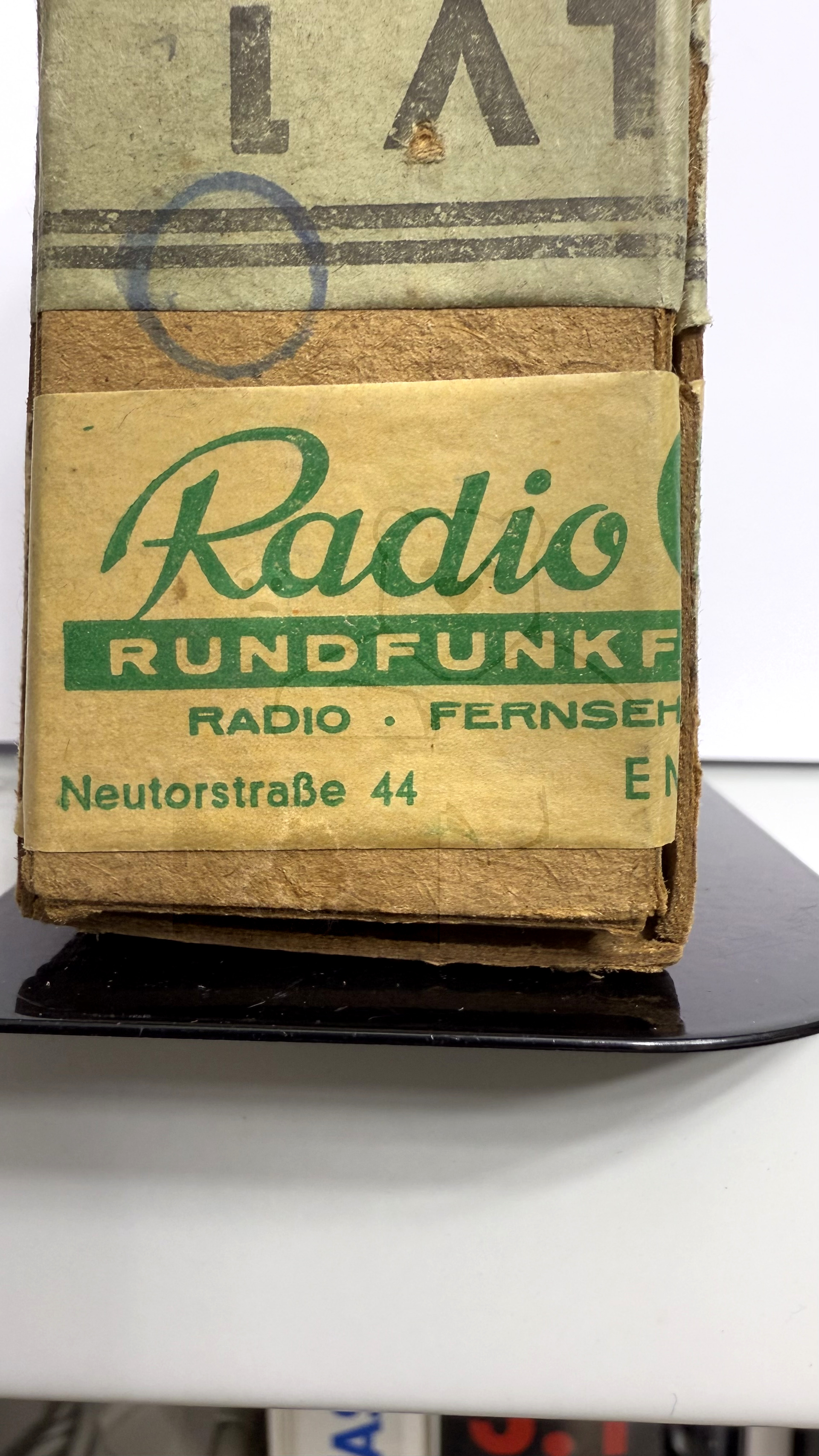 Röhre LV1 #7839 Verpackung Bild 4