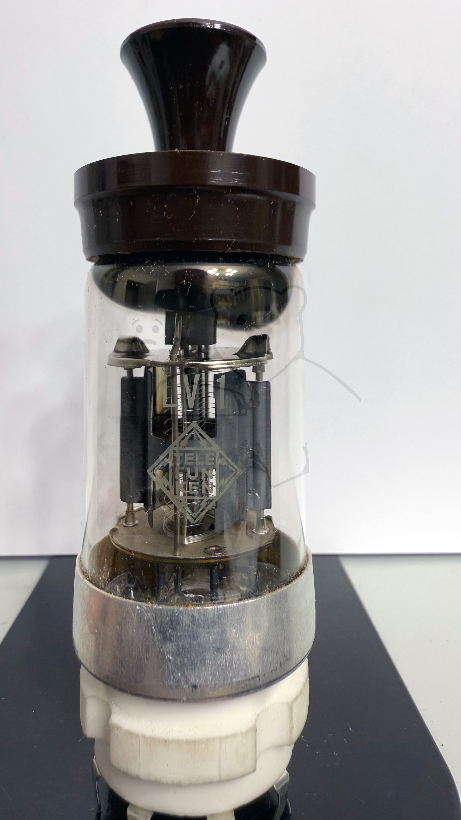 Röhre LV1 #7840 Bild 3