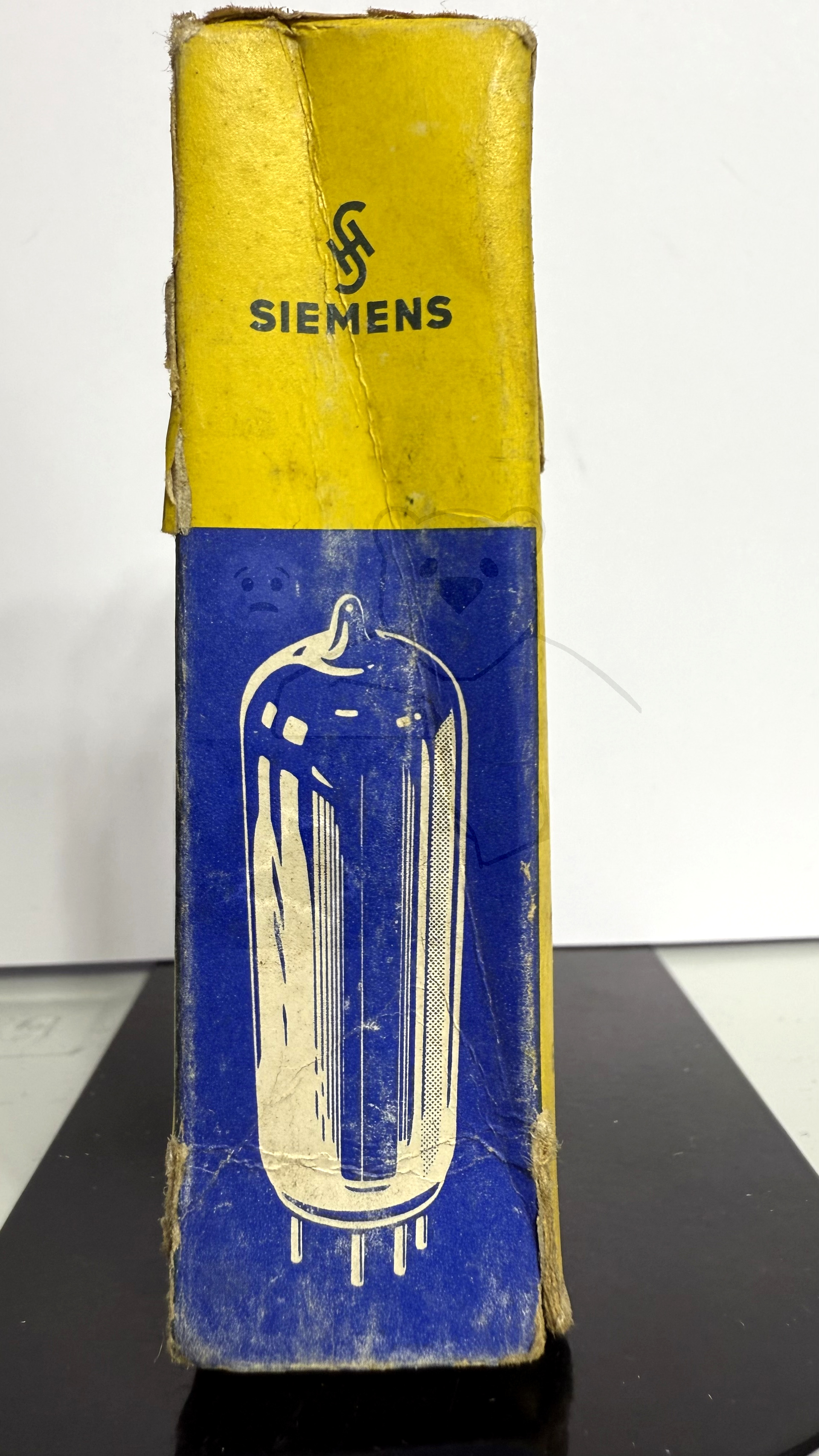 Röhre PC92 #4266 Verpackung Bild 1