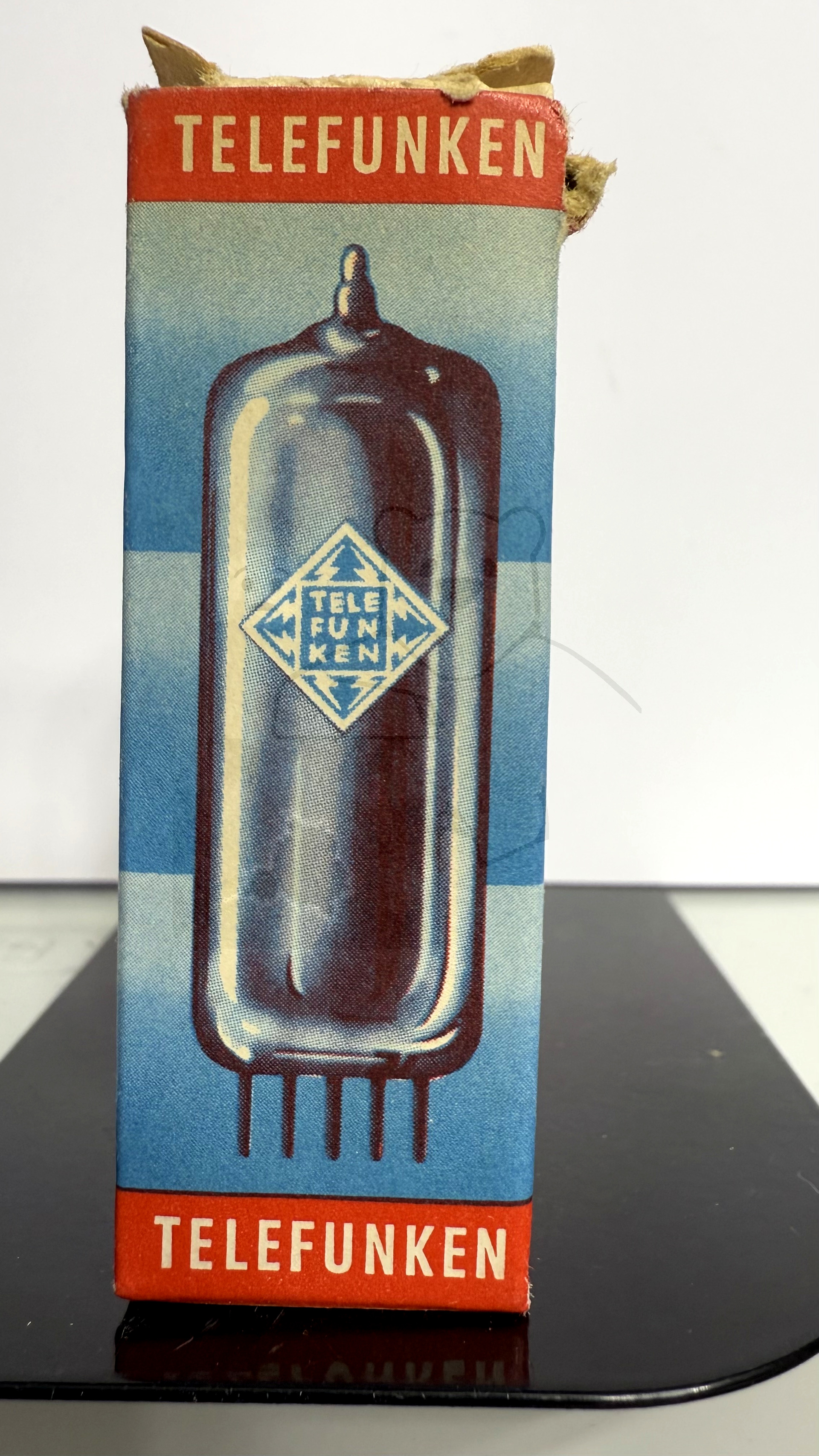 Röhre PCC88 #5976 Verpackung Bild 1