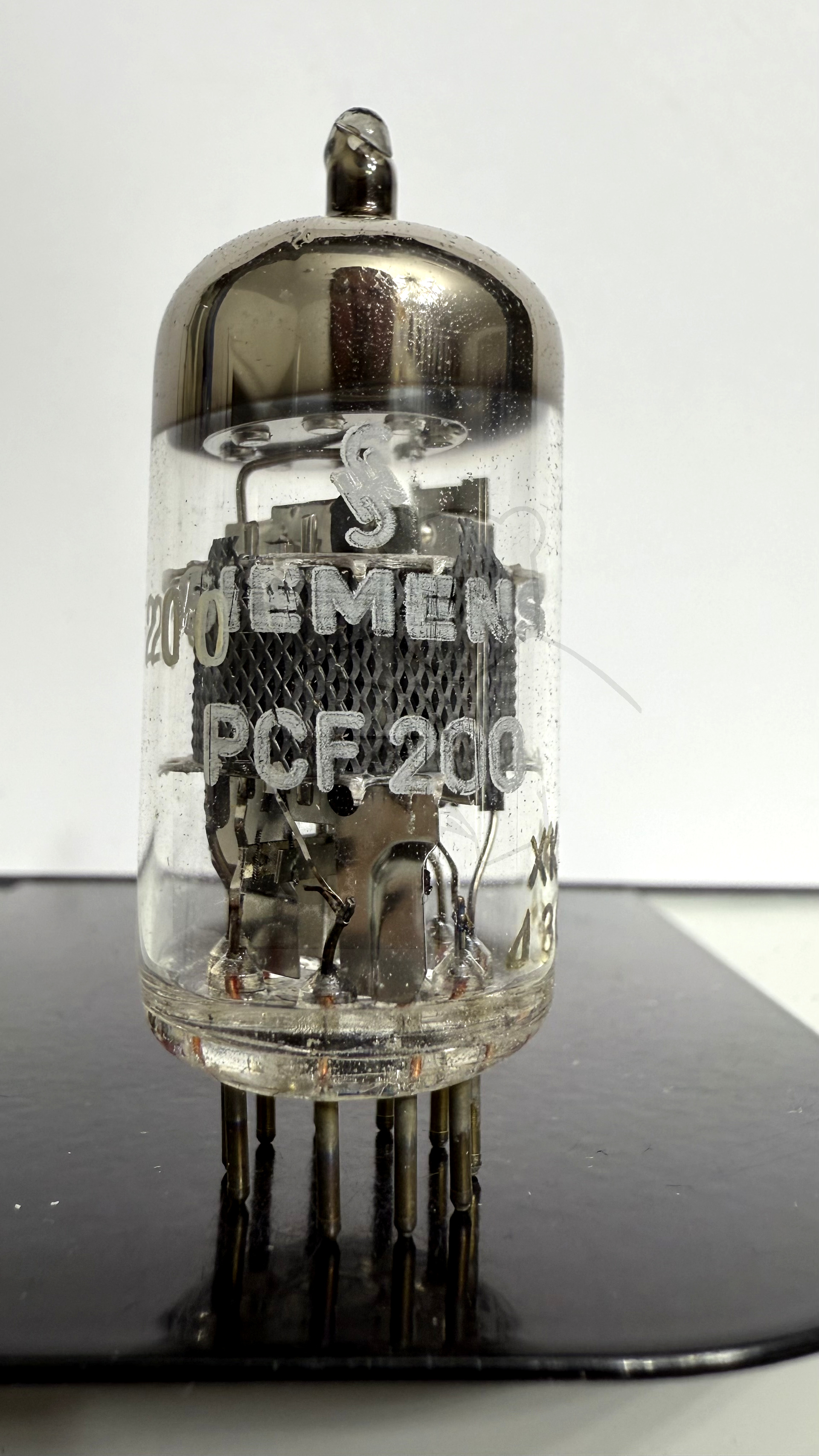 Röhre PCF200 #7326 Bild 1