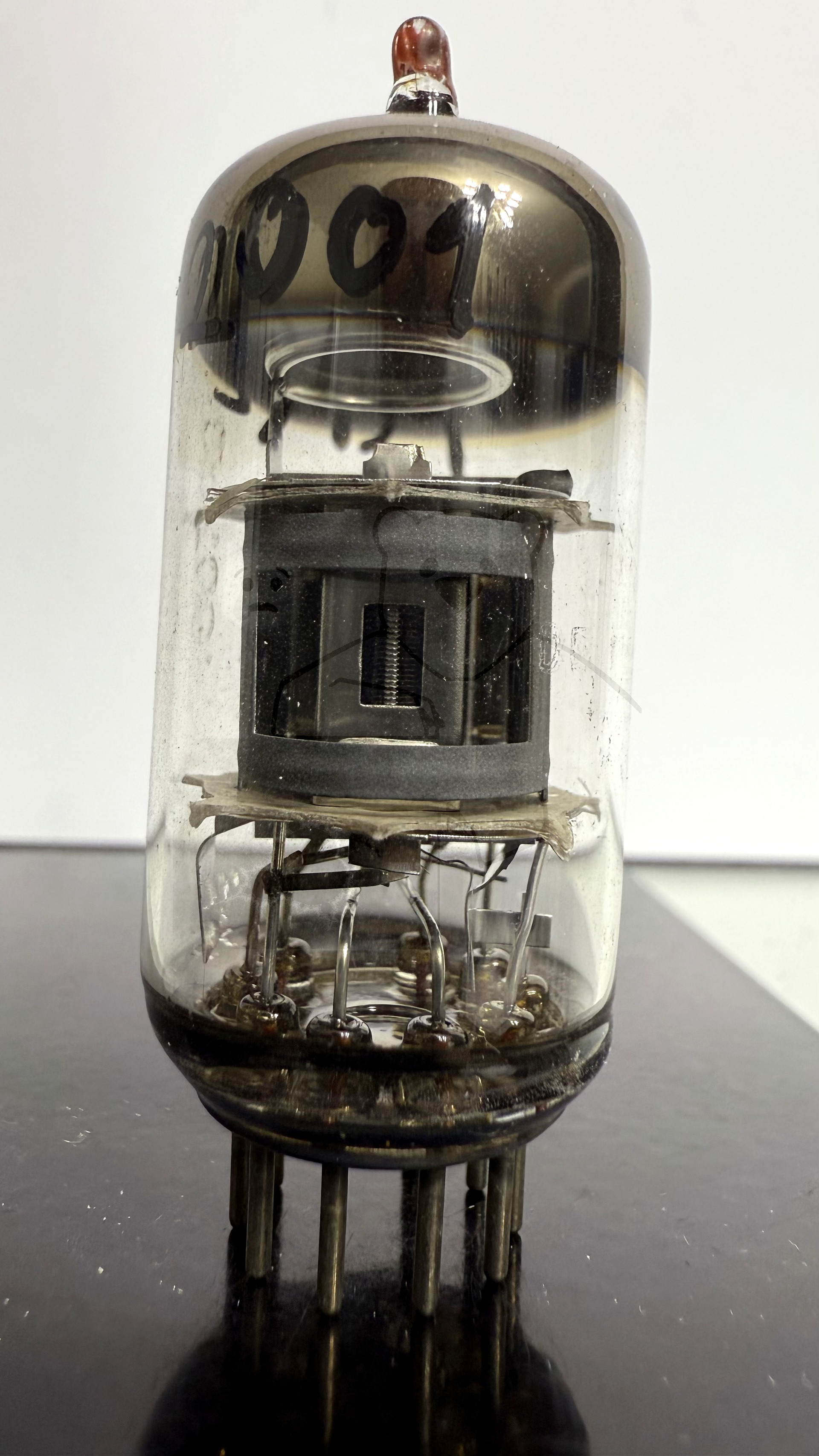 Röhre PCF82 #2001 Bild 1